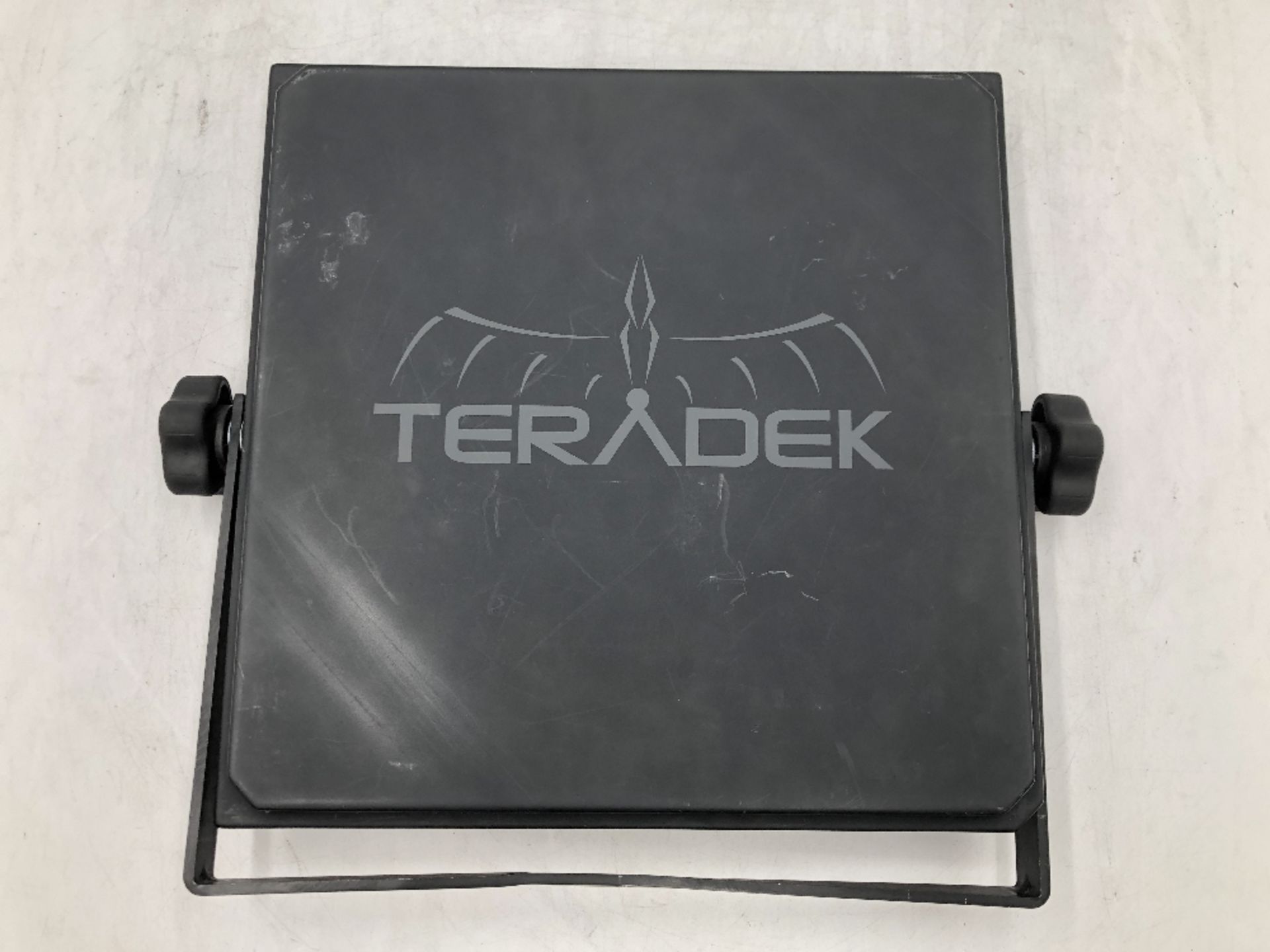 Teradek Bolt 3000 Array Panel/Antenna With Array Mount And Carry Case - Image 2 of 5