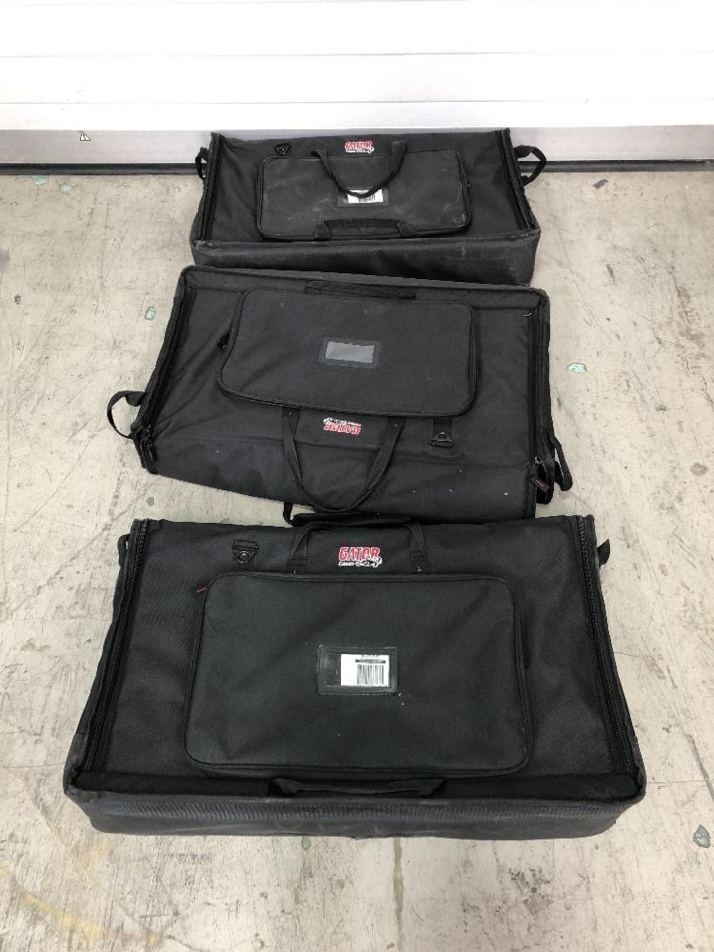 (3) Gator 32'' Soft Single Monitor Bags