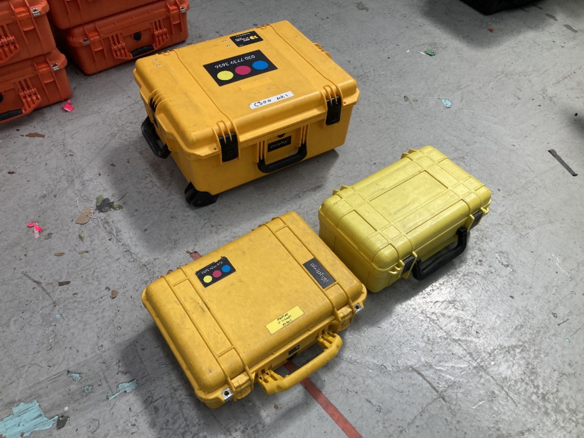 (5) Peli Cases - Image 2 of 5