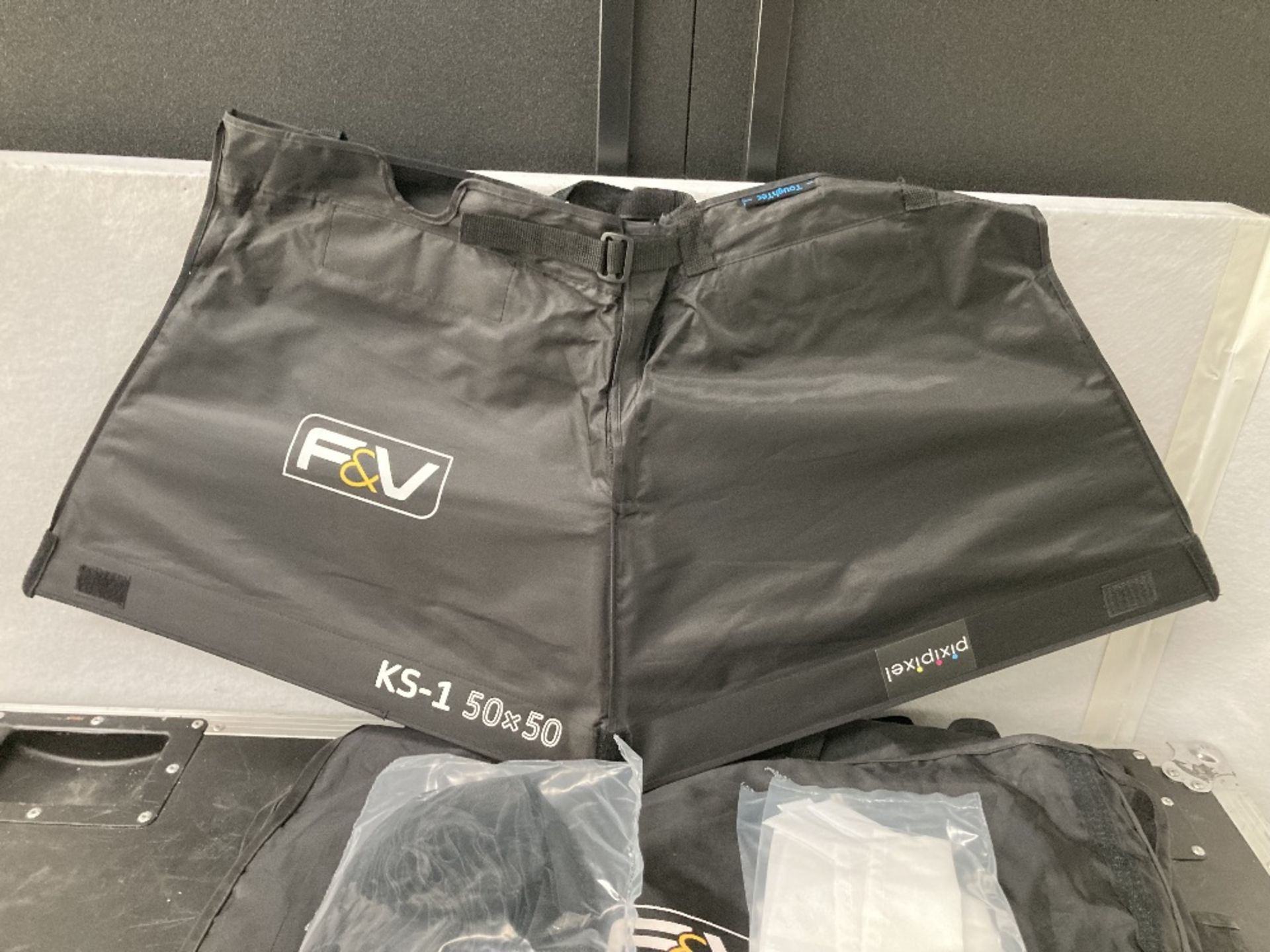 (6) F&V KS-1 50x50 LED Softbox & Bags - Image 2 of 8