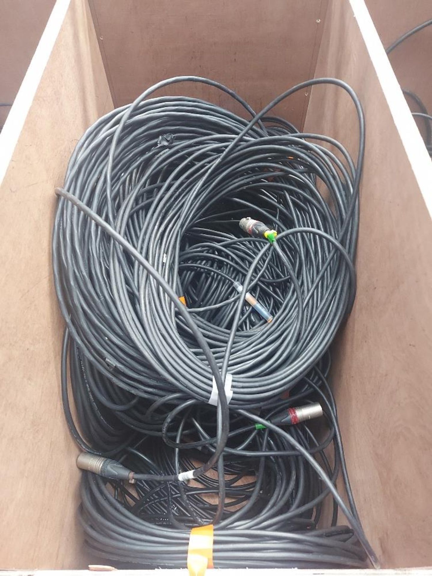 Large Quantity of 50m 5-Pin DMX Cable M-F & 30m 5-Pin DMX Cable M-F with Steel Fabricated Stillage - Image 4 of 6