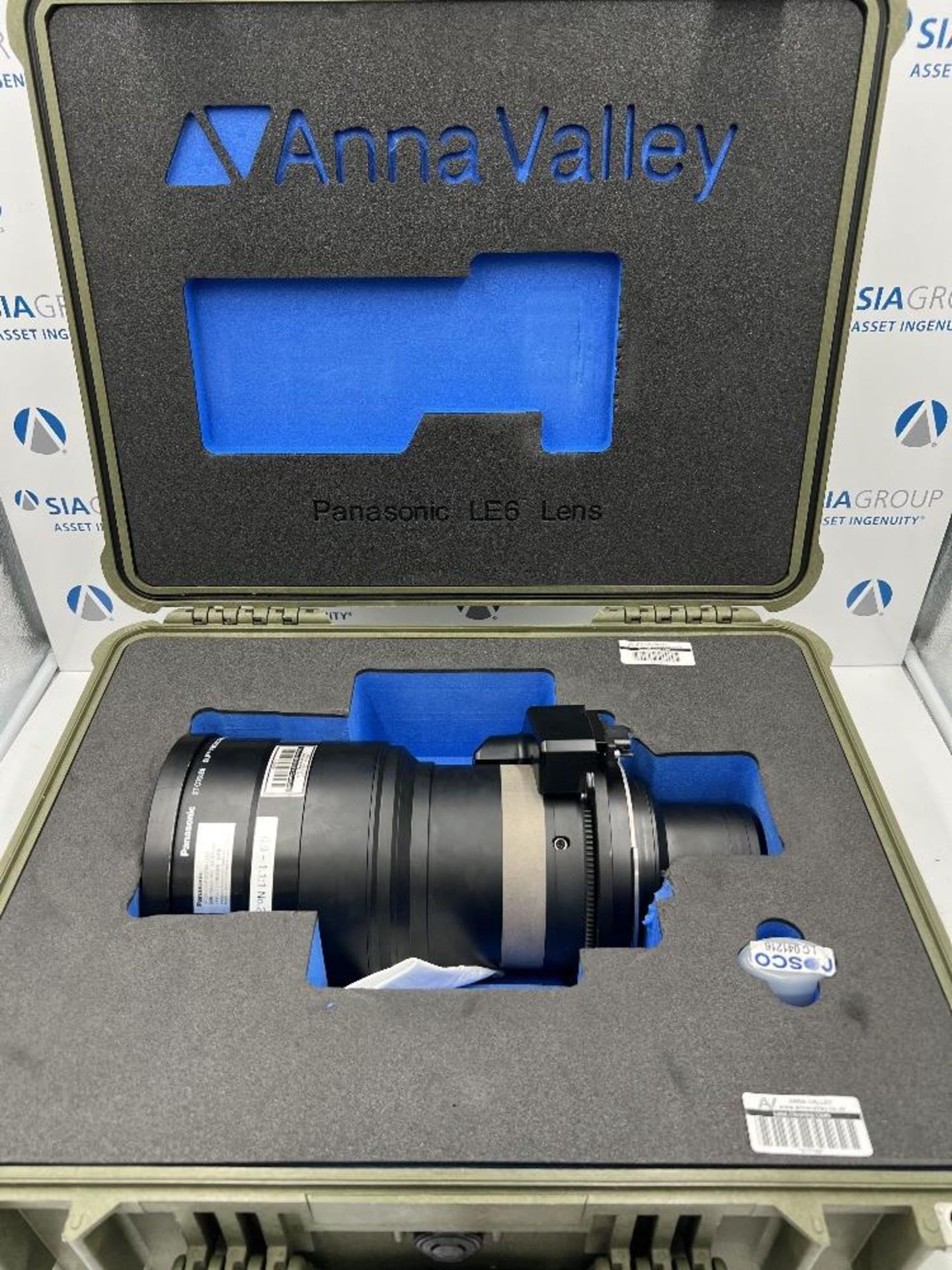 Panasonic ET-D75LE6 0.9-1.1 Zoom Lens With Carrier Case - Image 6 of 9
