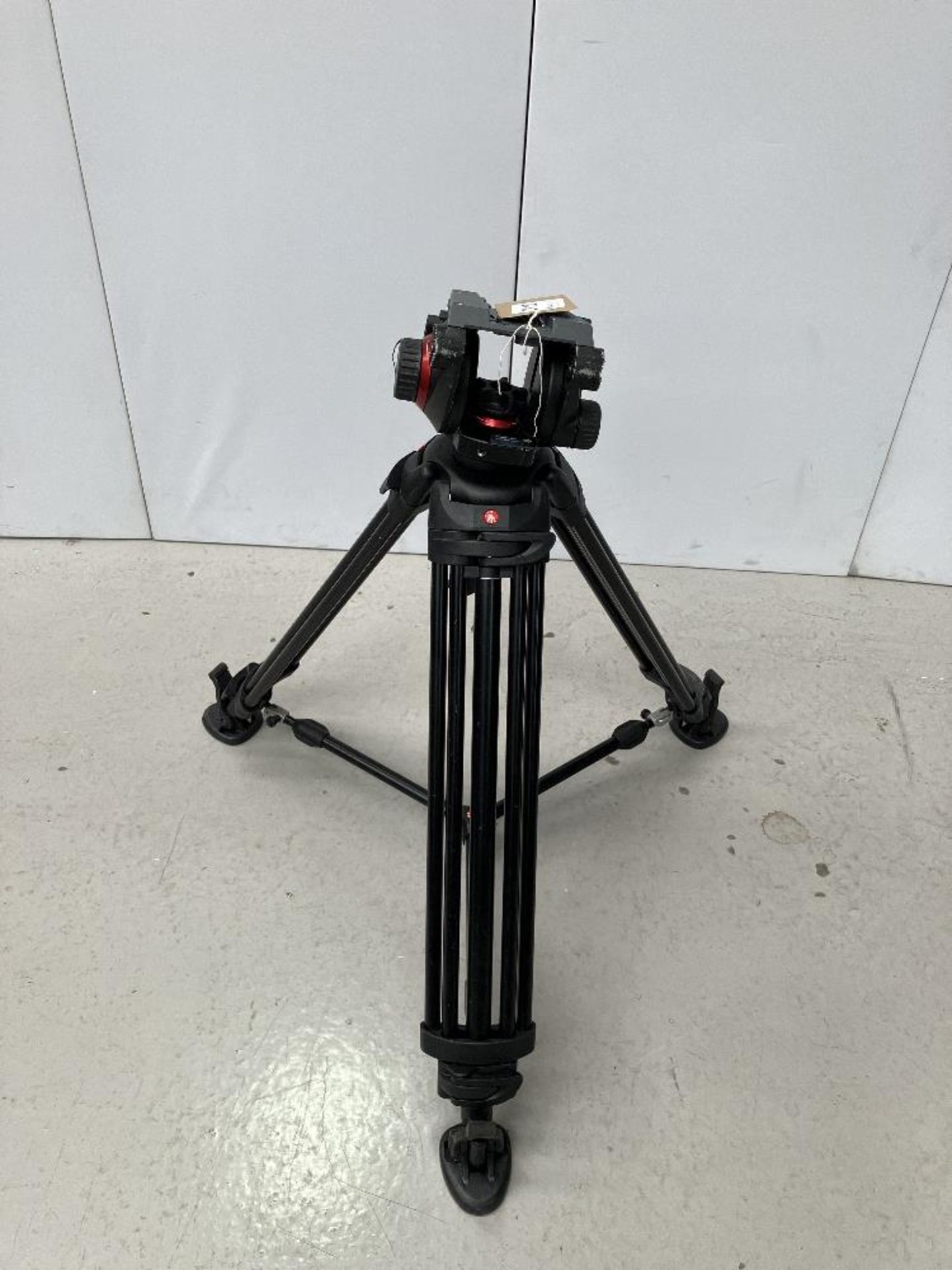 Manfrotto 504HD Tripod Head and 546B Tripod with Carbon Fibre Legs