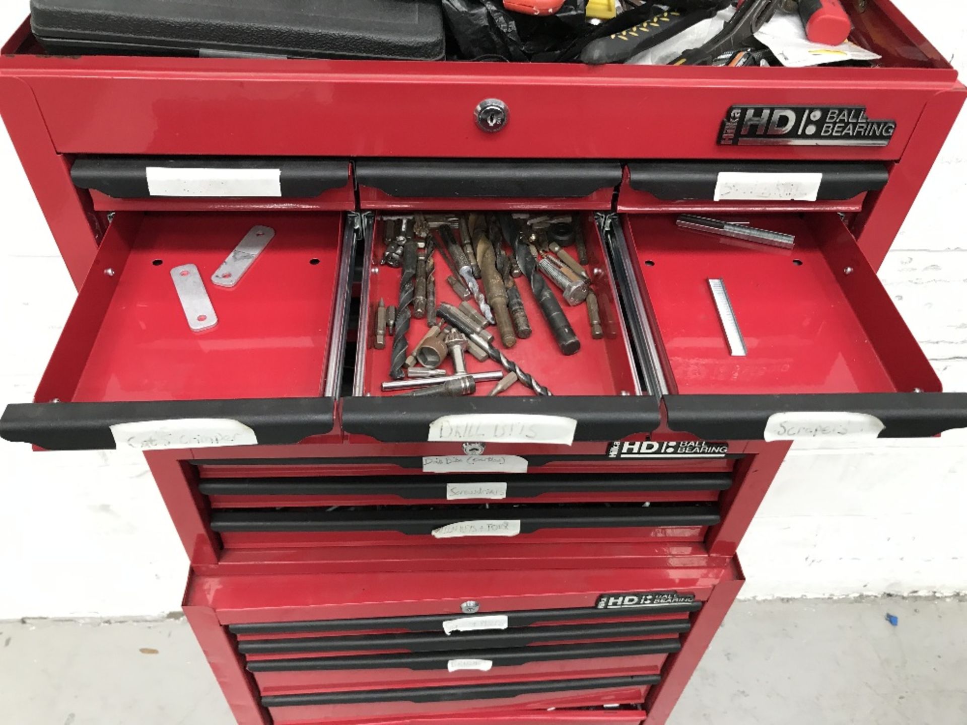 Hilka HD Ball Bearing Tool Chest and Contents - Image 4 of 13