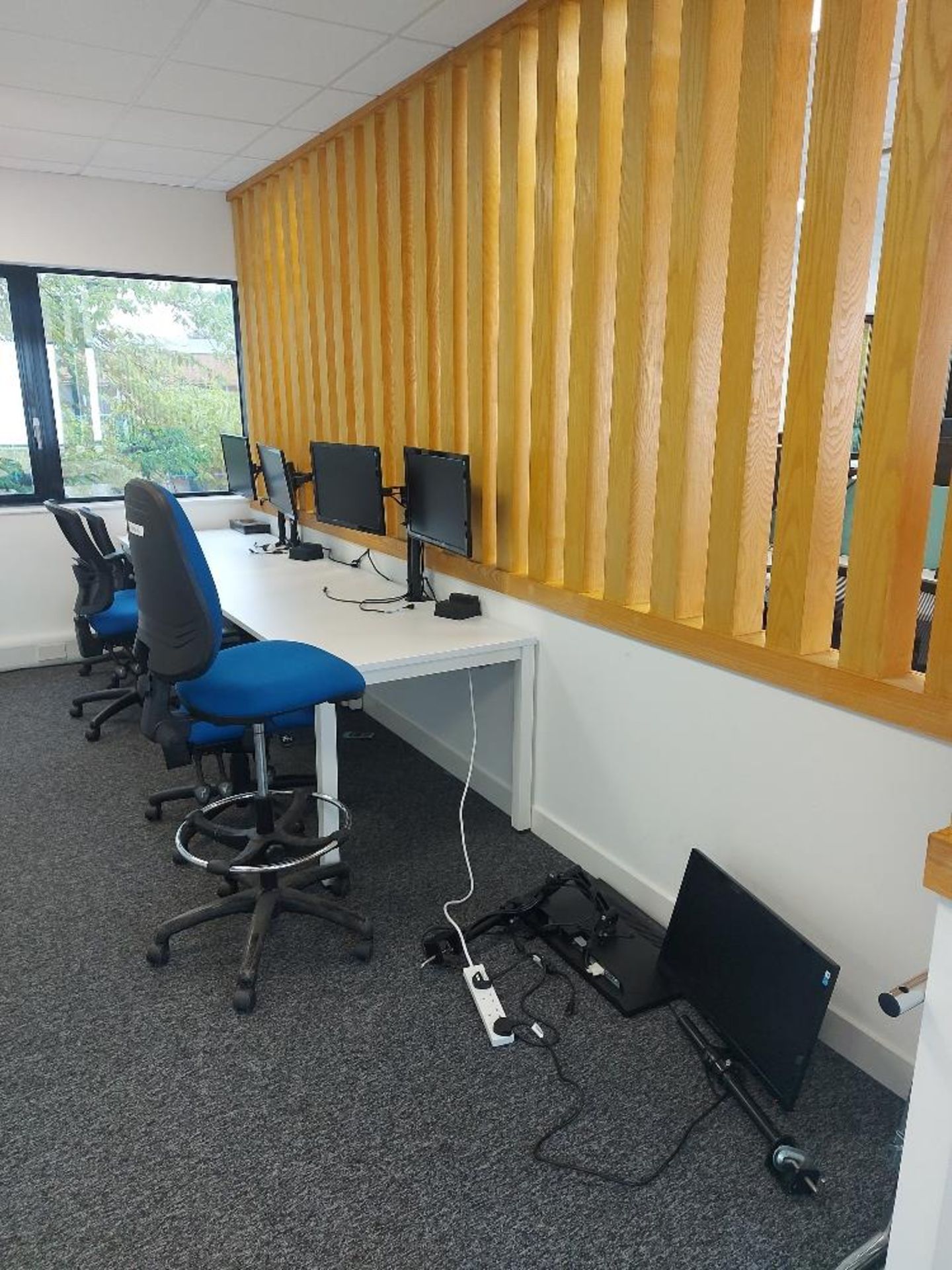 Contents of Open Plan Office Area - Image 12 of 14