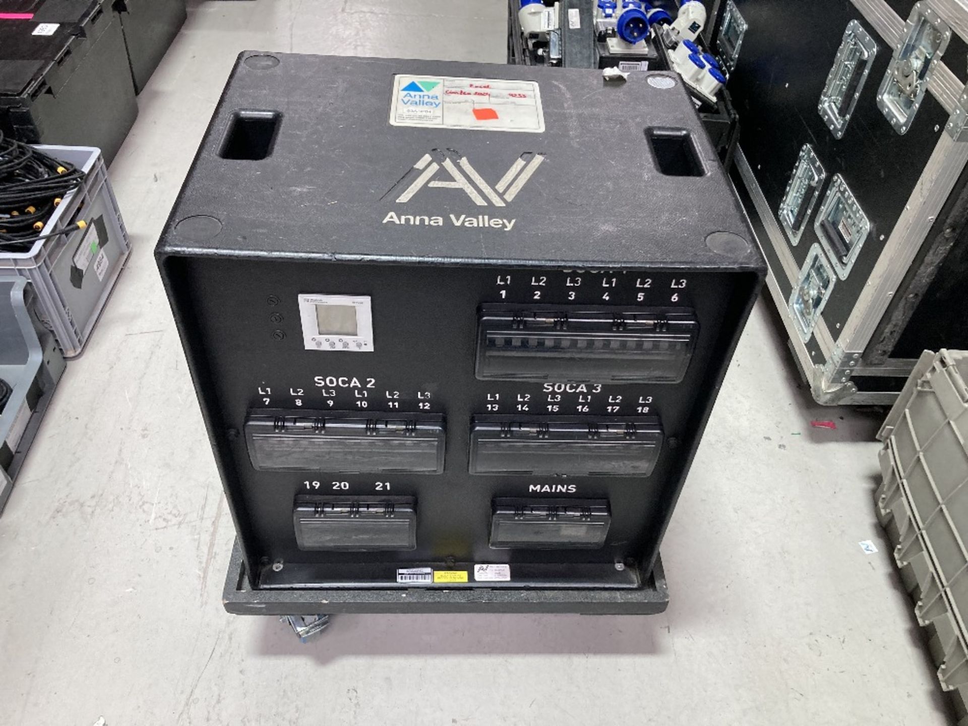 63amp Power Distribution Unit With (2) Mobile Mountable Trolley