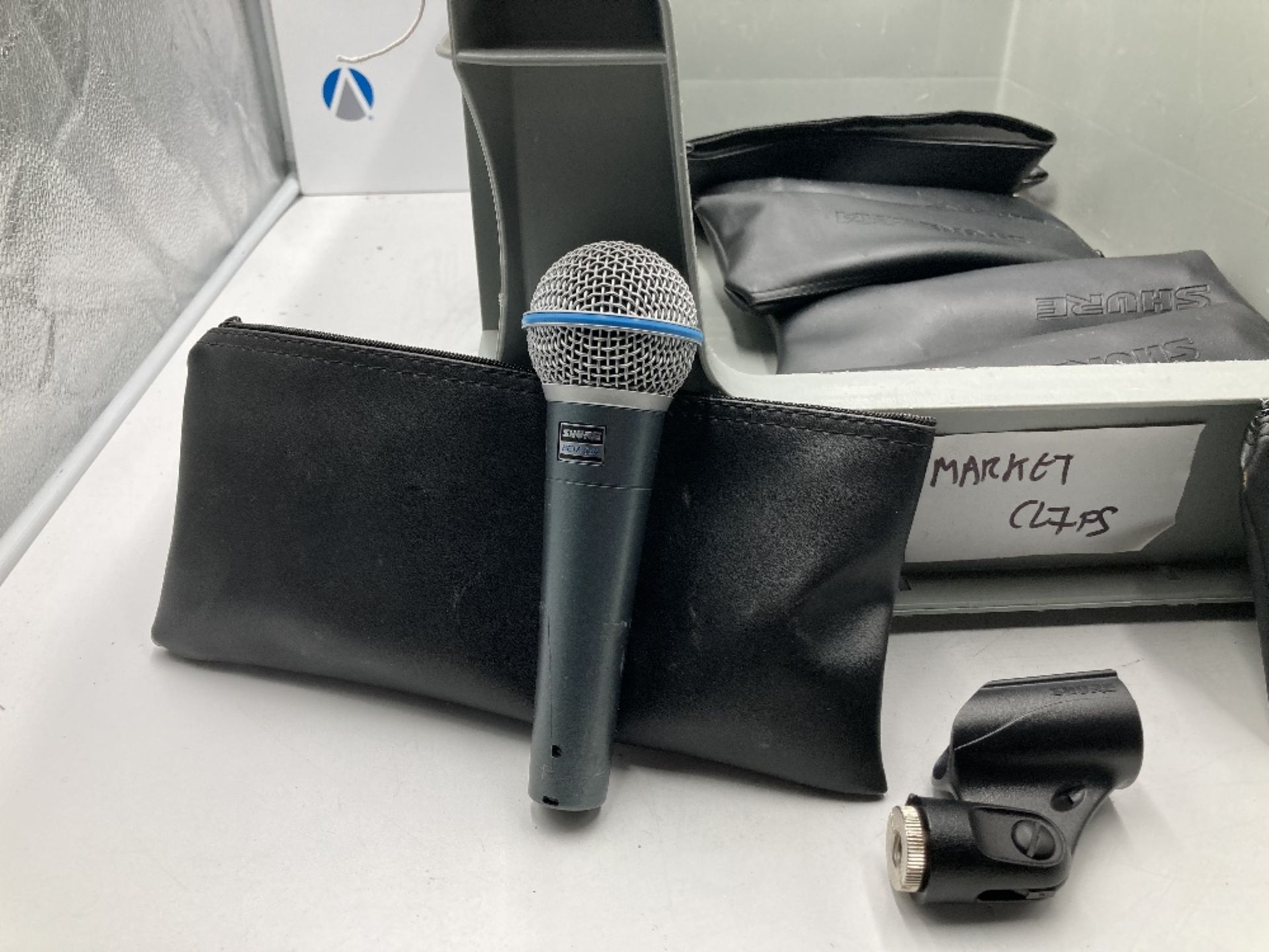 (8) Shure Beta 58A Microphones & Cases - Image 4 of 6