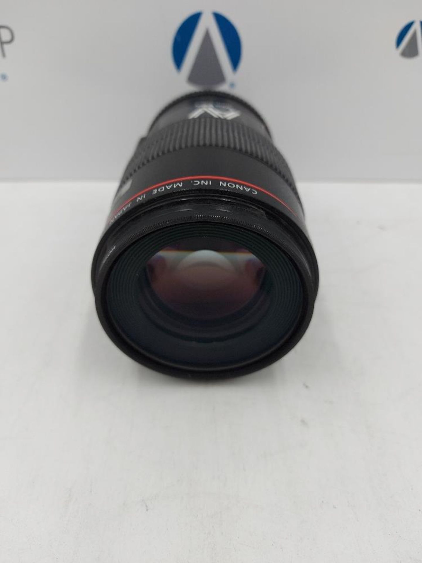 Canon Macro Lens EF 100mm 1:2.8 L IS USM & Canon ET-73 Lens Hood - Image 2 of 5