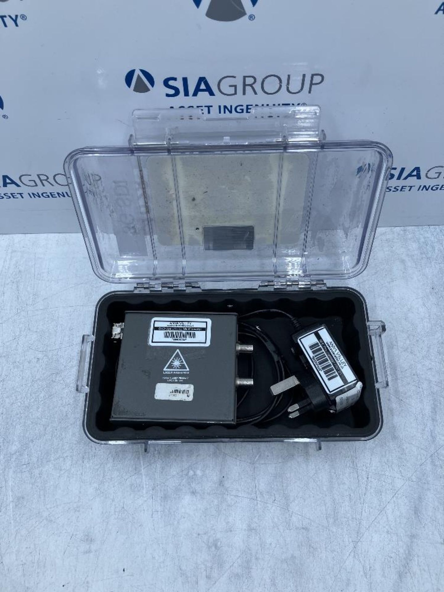 Blackmagic Mini Optical Fibre to SDI Bidirectional Converter With Power Cable & Plastic Carry Case - Image 2 of 6