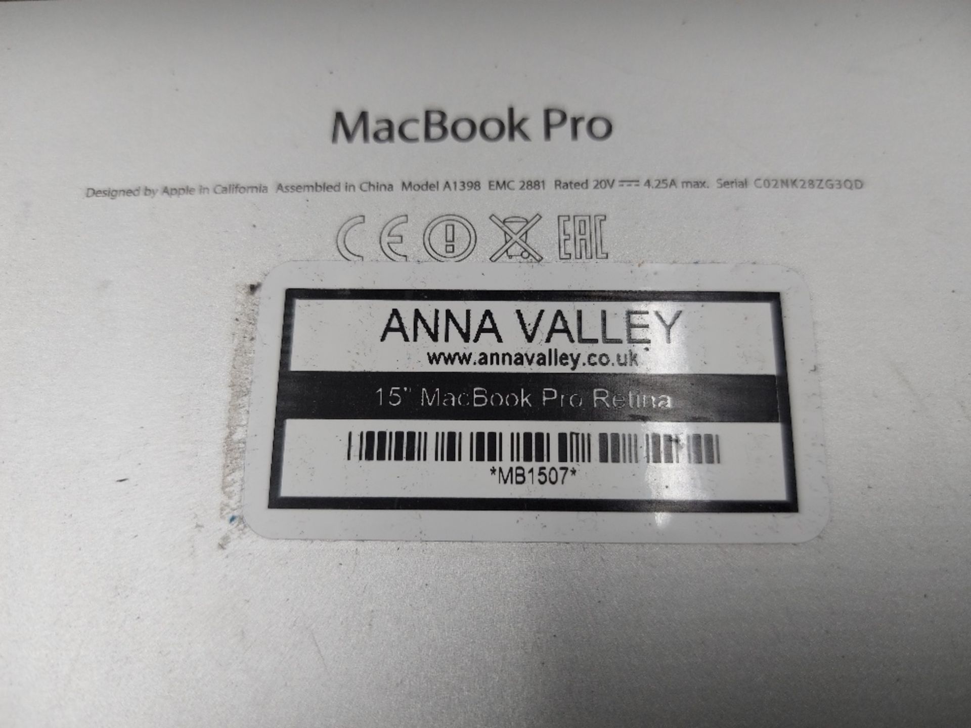 Apple 15'' MacBook Pro A1398 Pro Retina with Peli Case - Image 7 of 10