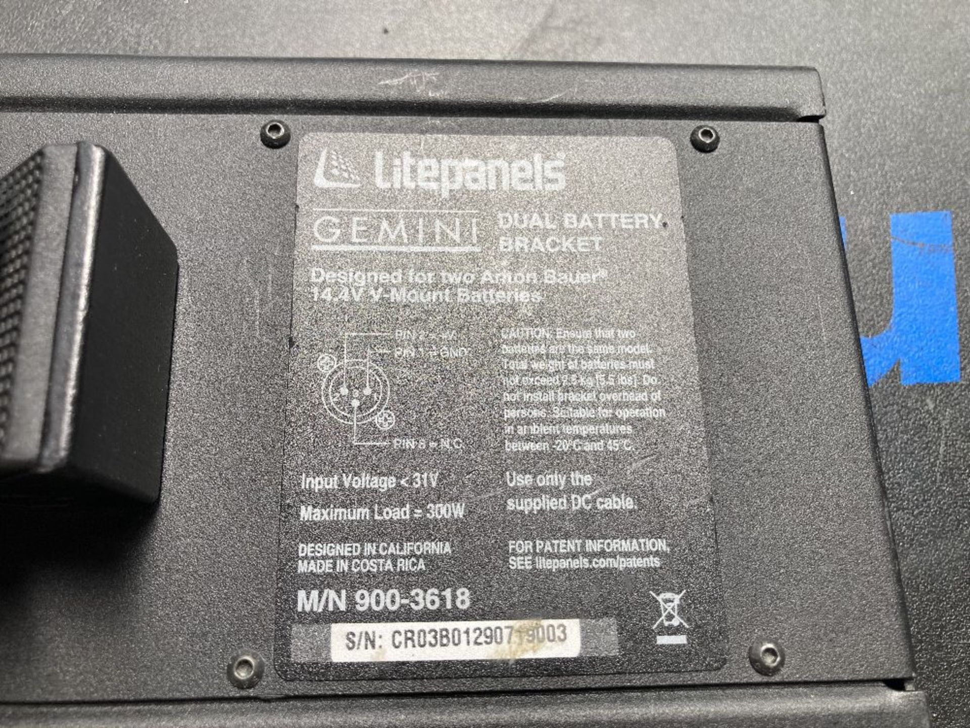 LitePanels Gemini 2x1 LED Soft Panel, Battery Brackets & Heavy Duty Case - Image 12 of 14