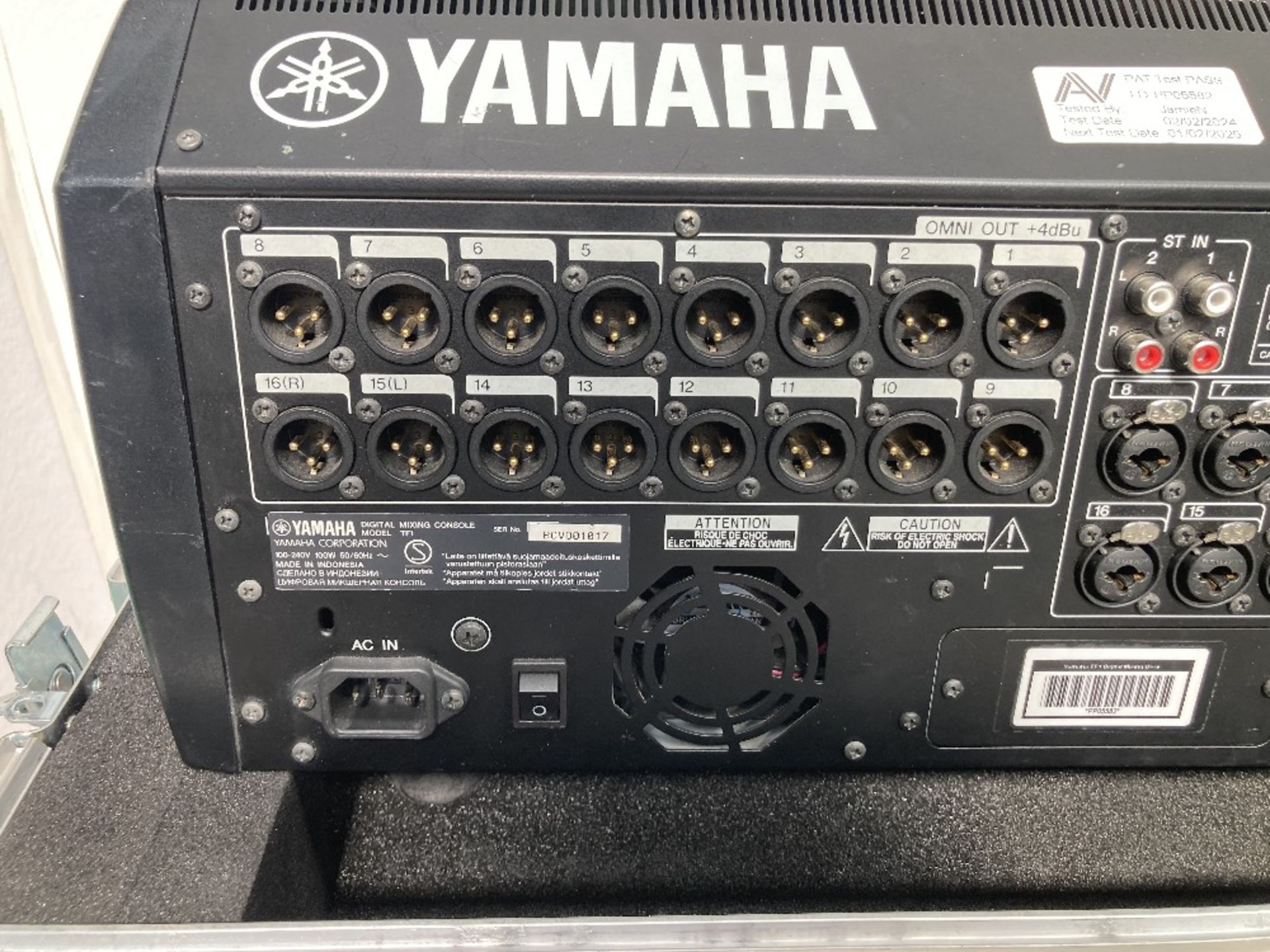 Yamaha TF1 Digital Mixing Console & Heavy Duty Flight Case - Image 5 of 10