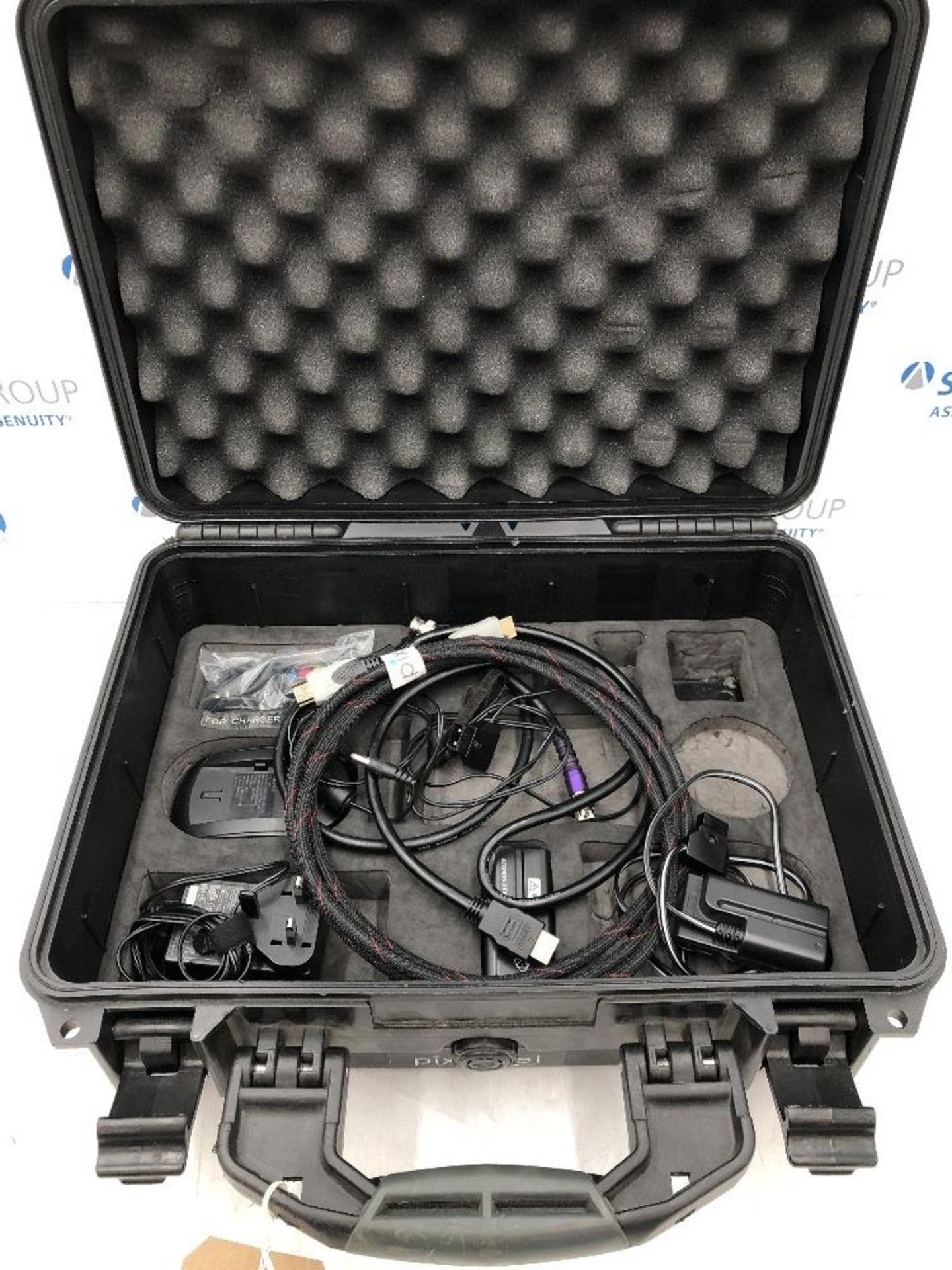 7" Atomos Shogun Recorder Unit Kit With Accessories And Carry Case - Image 2 of 6