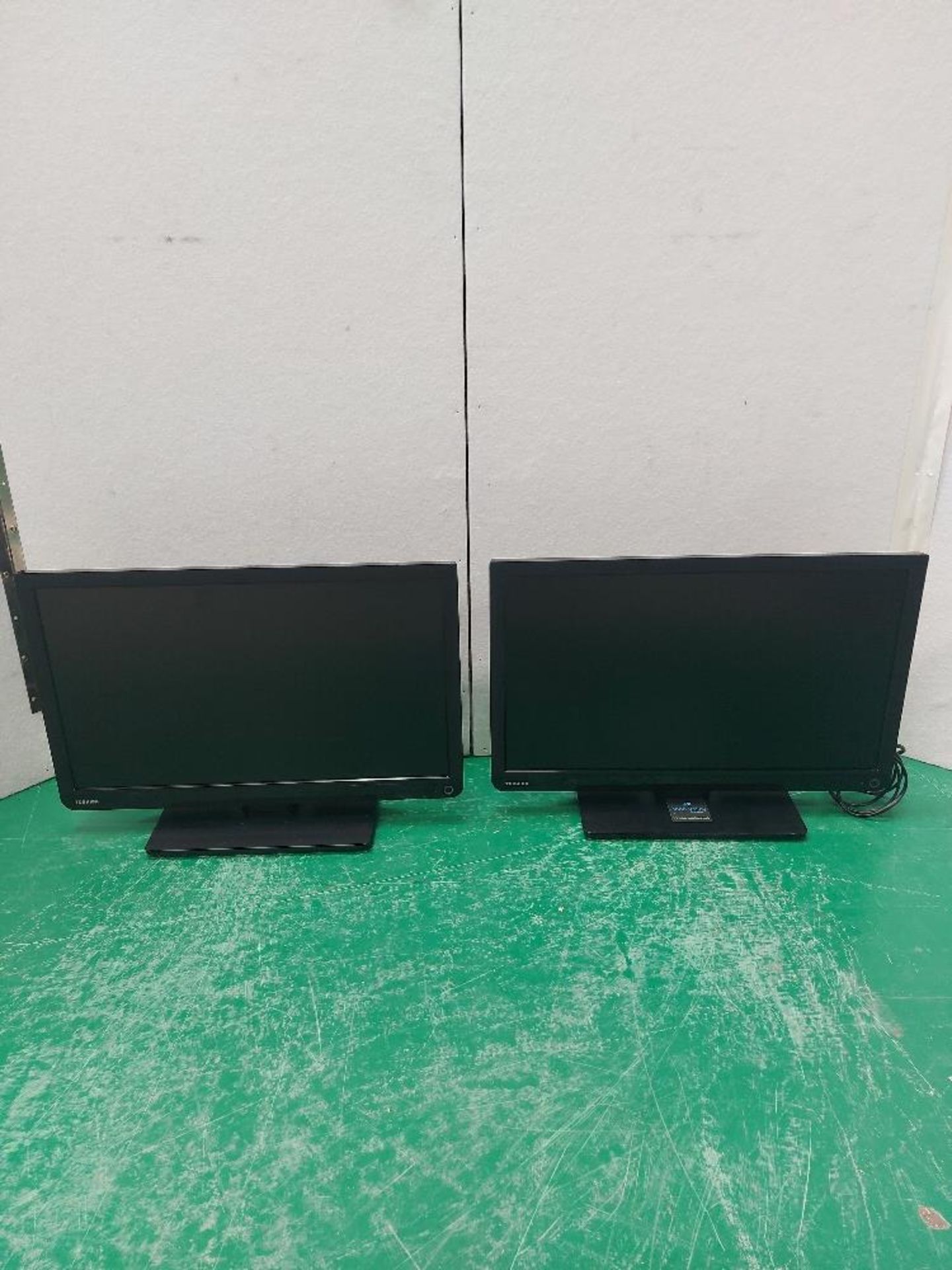 (2) Toshiba 22L1333B 22'' Monitors