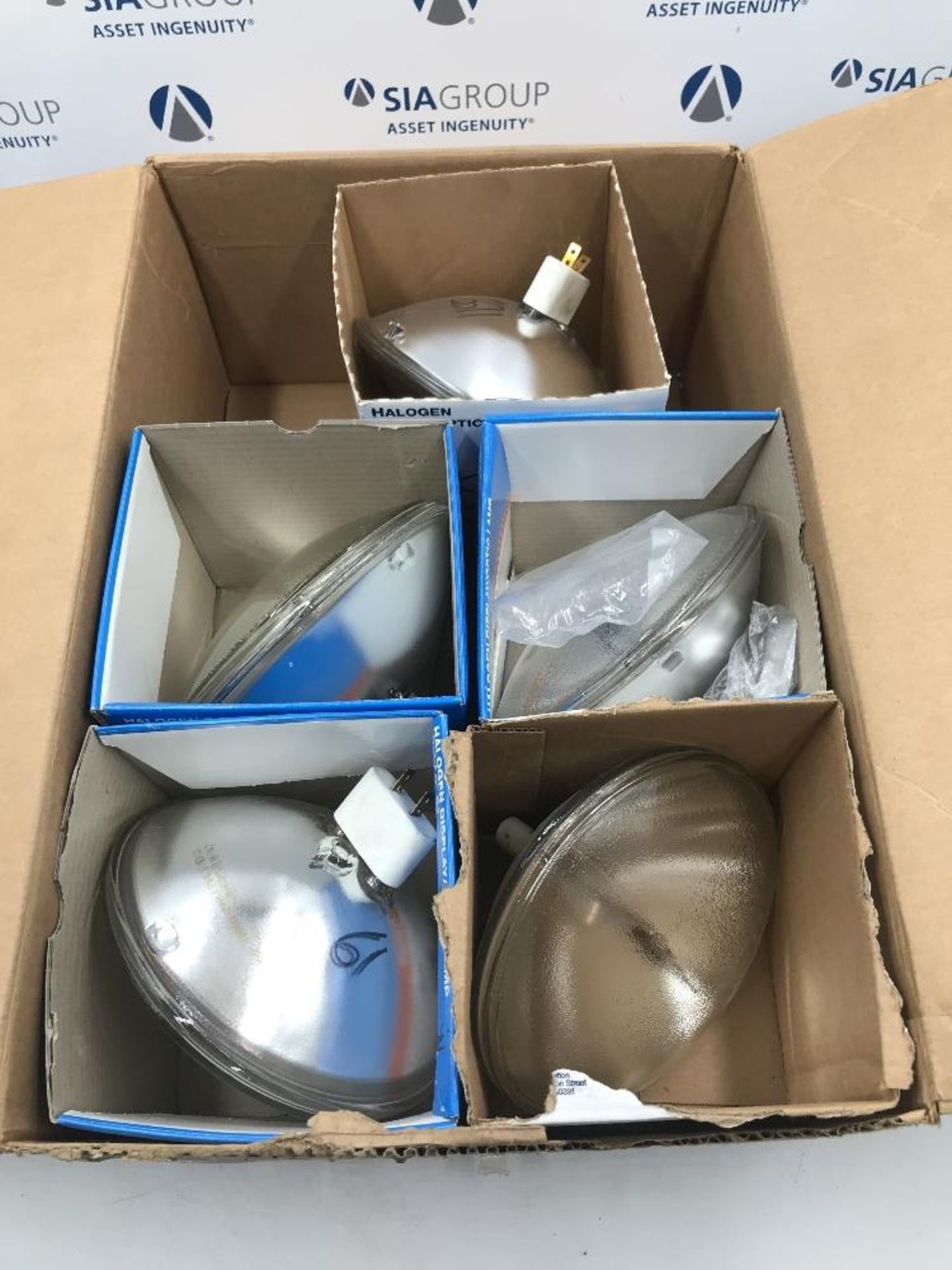 Large Quantity of Various Lamps and Bulbs - Image 34 of 47