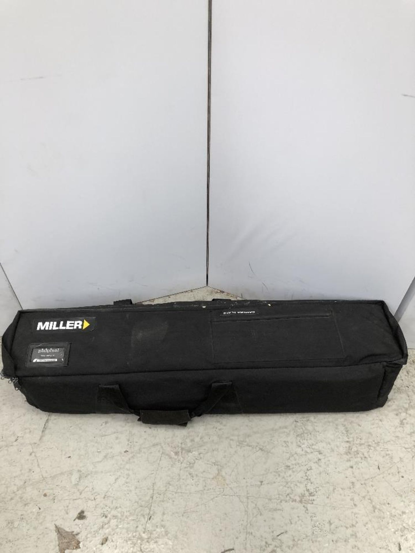 Miller Arrow 25 Telescopic Tripod With Fluid Head And Carry Bag - Image 6 of 6