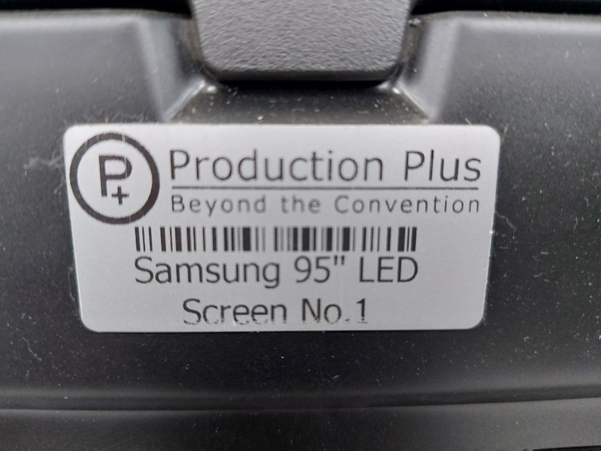 Samsung LED 95'' Display - Image 4 of 4