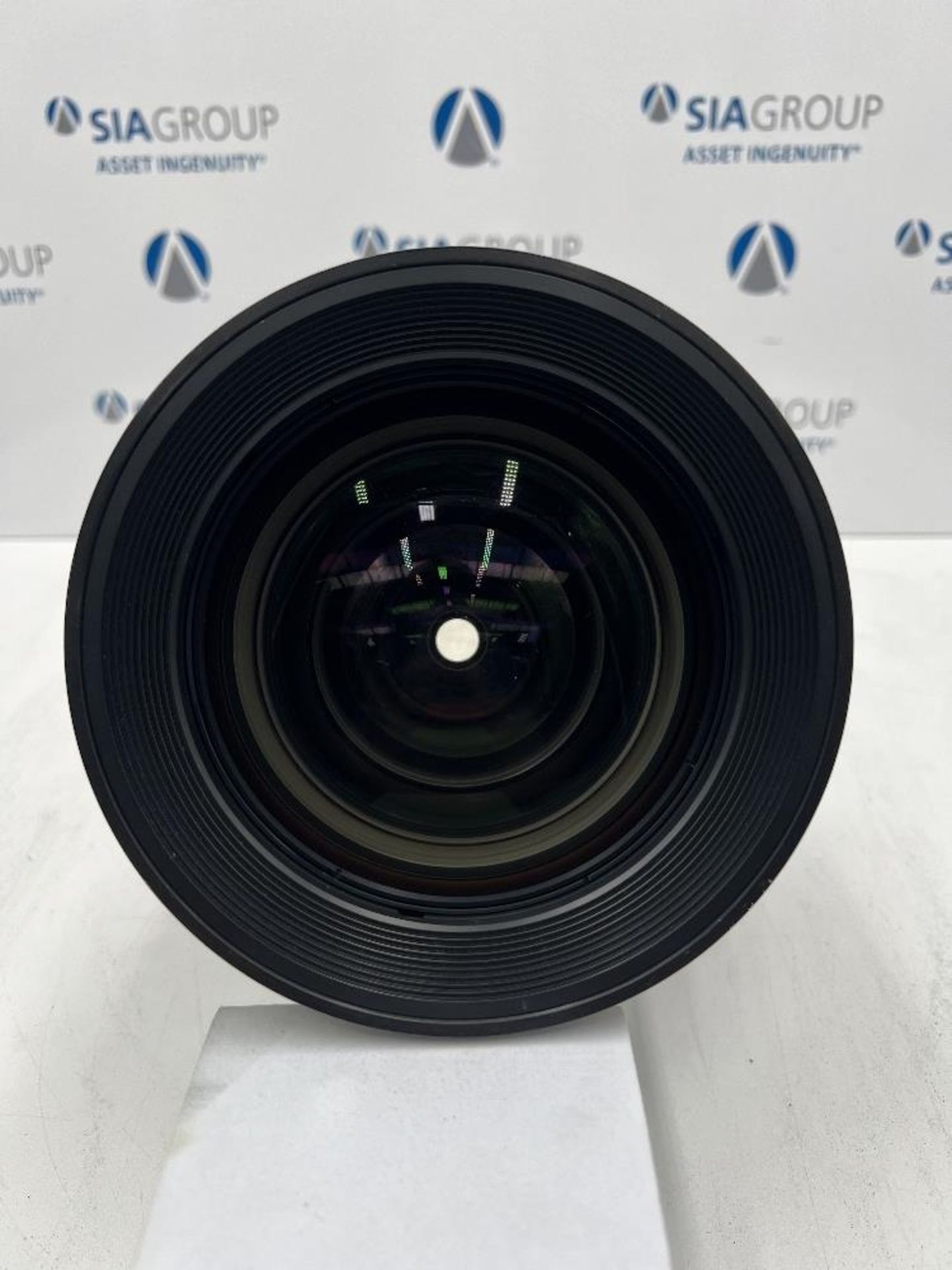 Panasonic ET-D75LE10 1.3-1.7 Zoom Lens With Carrier Case - Image 6 of 9