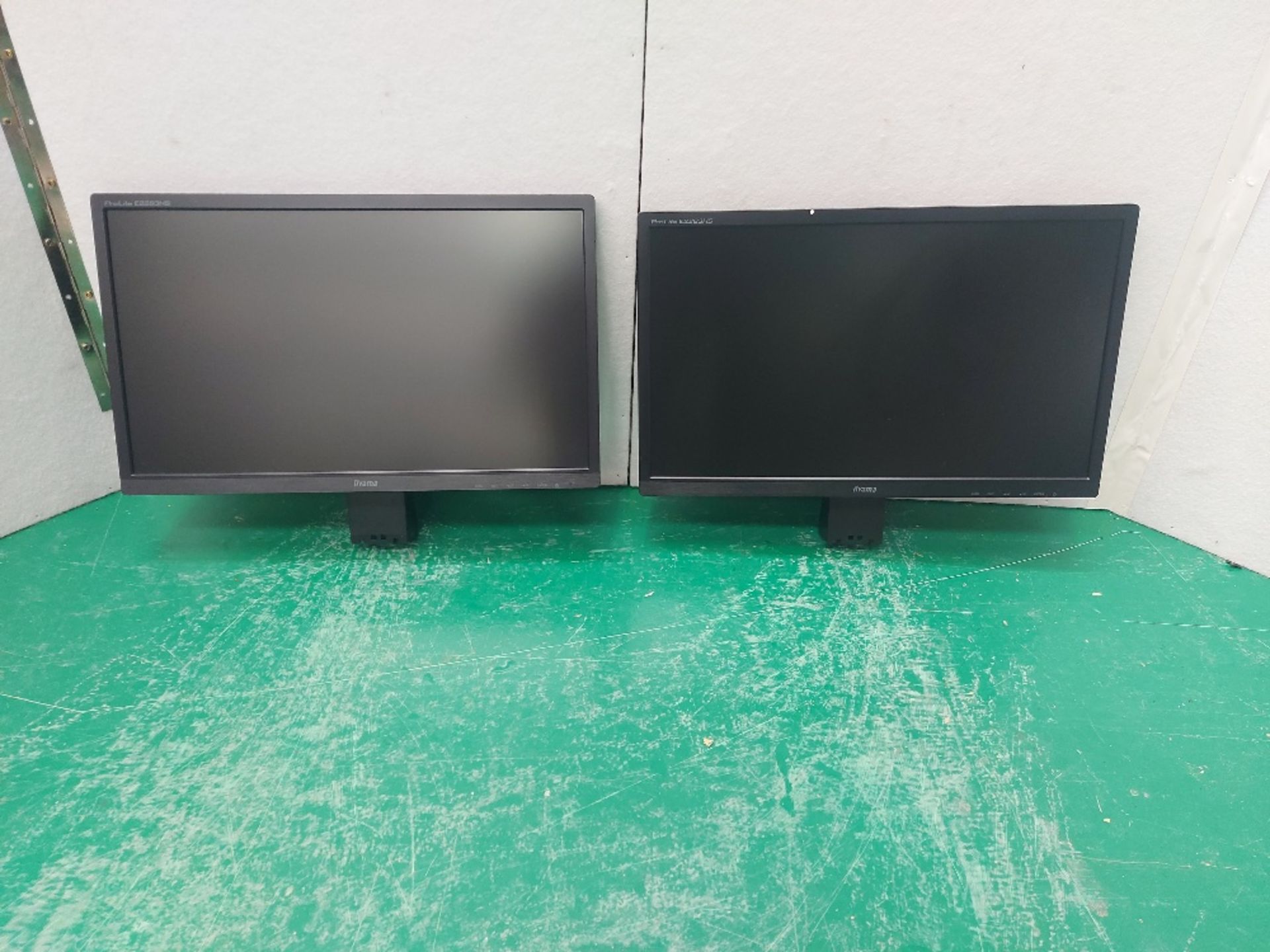 (2) Iiyama Prolite E2283HS 22'' Monitors