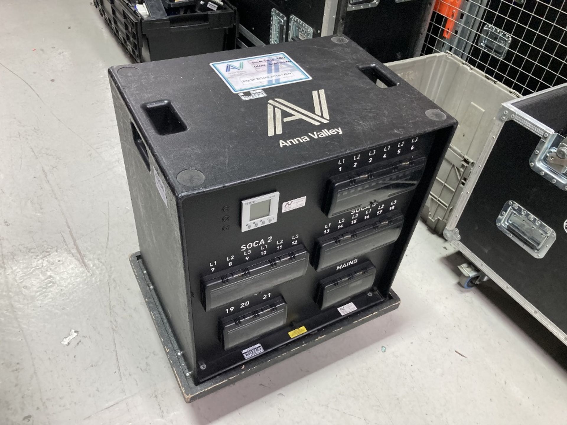 63amp Power Distribution Unit With (2) Mobile Mountable Trolley - Image 9 of 10