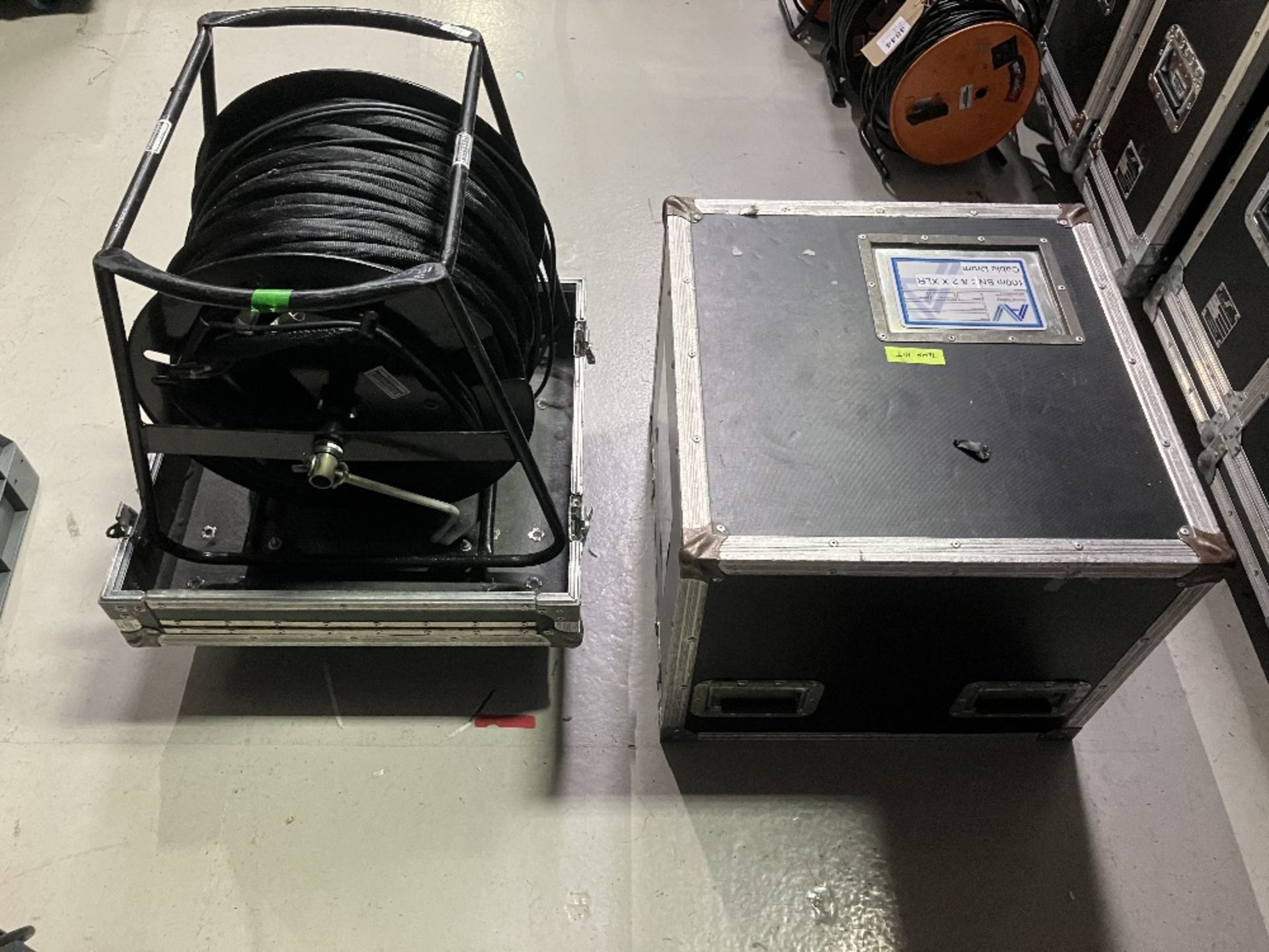 100m Bnc & (2) XLR Cables With Heavy Duty Mobile Flight Case - Image 7 of 11