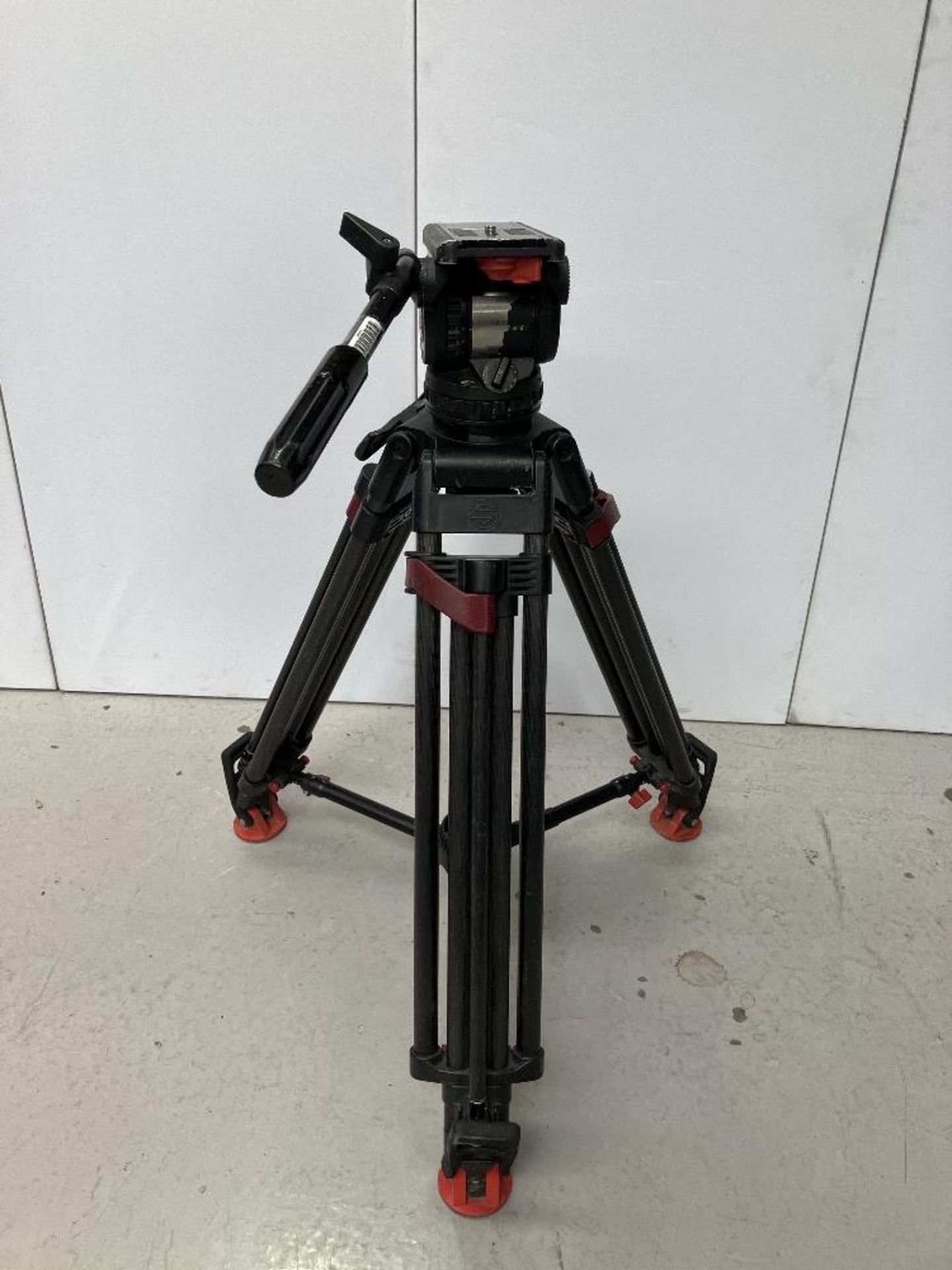 Sachtler 20SB Fluid Tripod Head with Extendable Carbon Fibre Legs