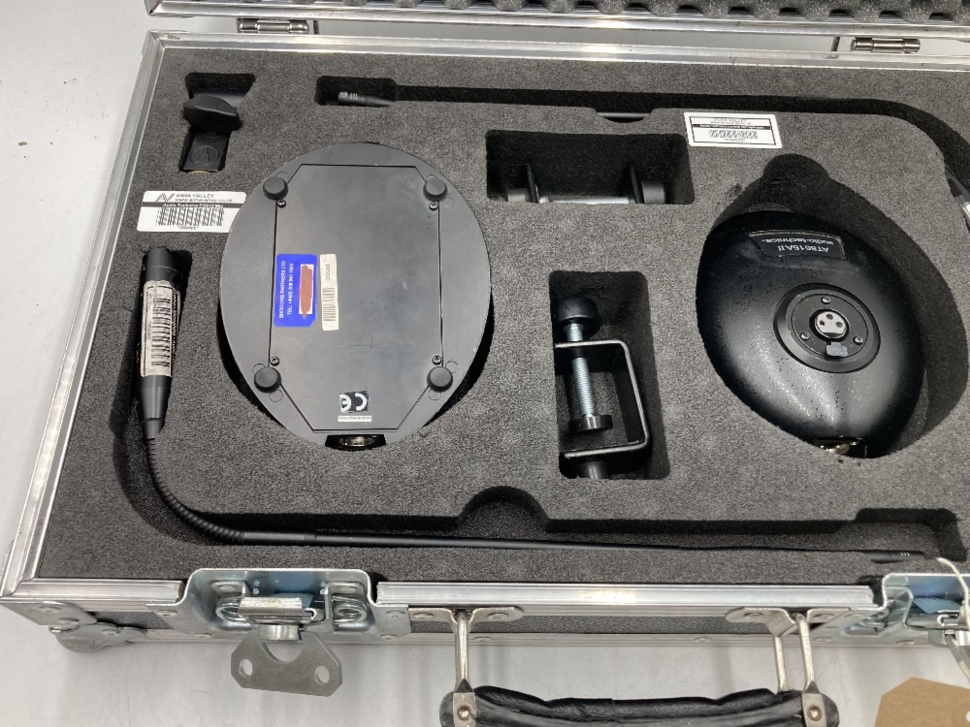 Audio Technica ES915C Microphones & Heavy Duty Case - Image 4 of 6