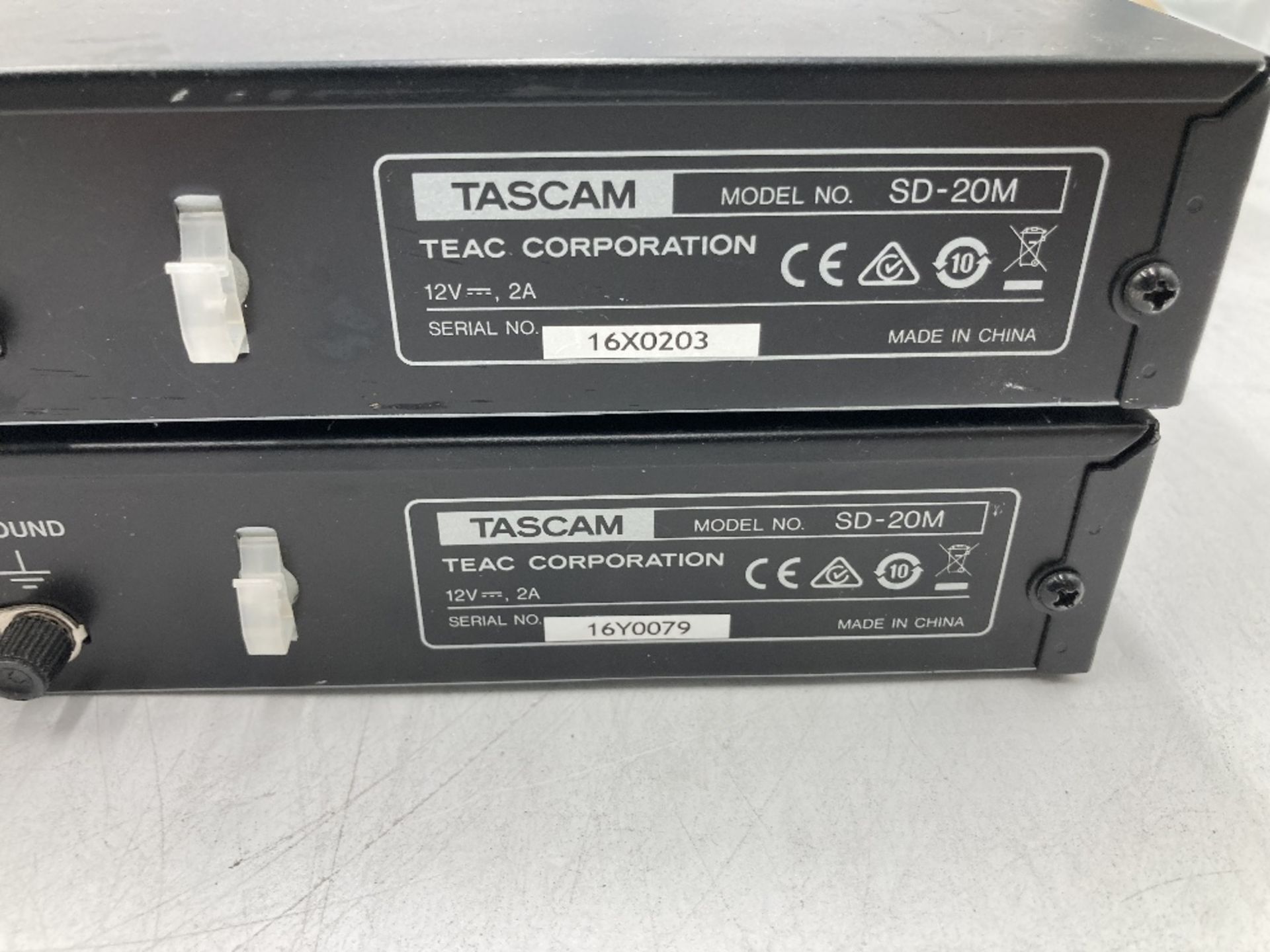 (2) Tascam SD-20M Solid State Harddisk Audio Recorder 4 Tracks & Power Supply - Bild 4 aus 5