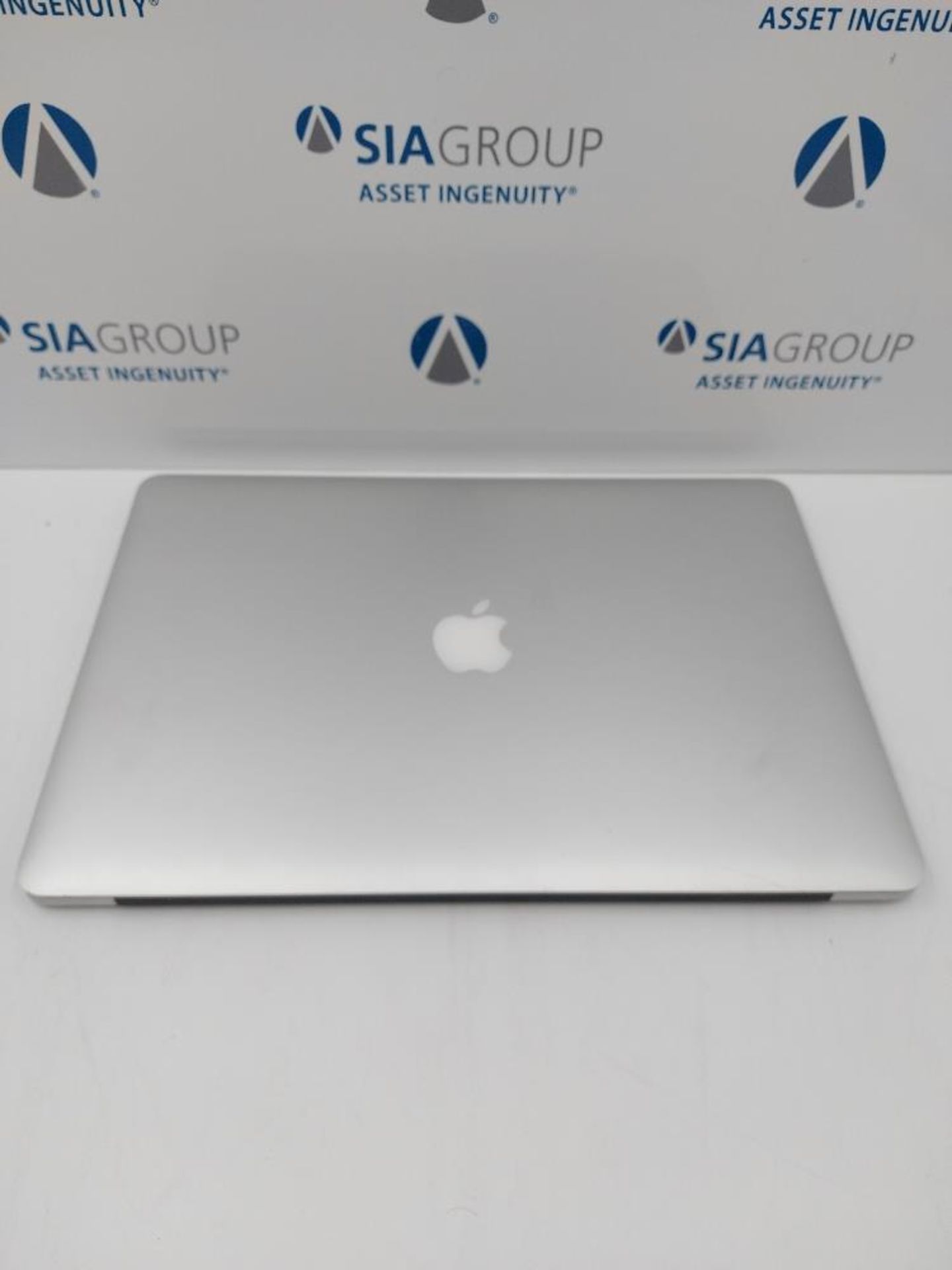 Apple 15'' MacBook Pro A1398 Pro Retina with Peli Case - Image 4 of 9