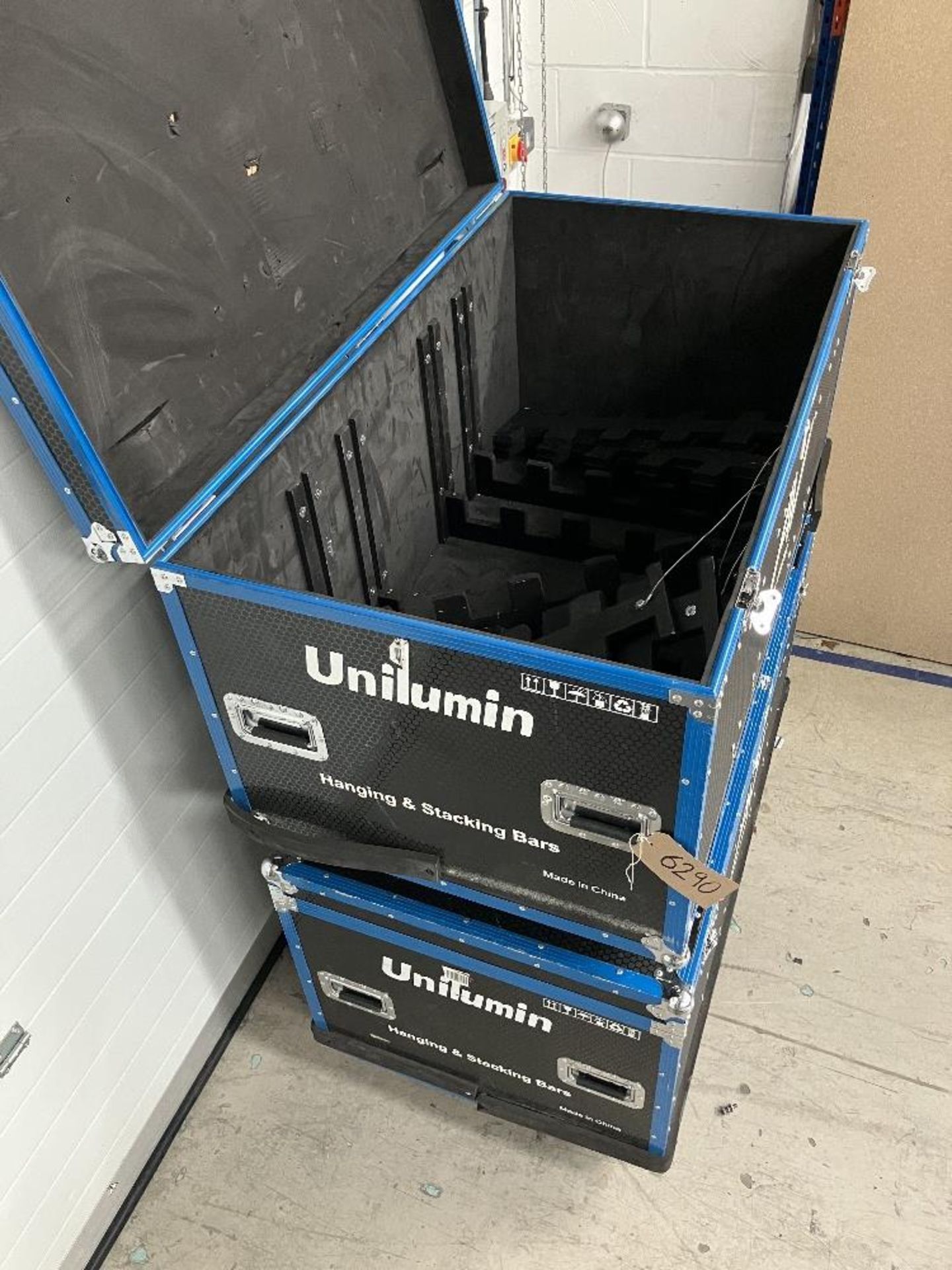 (2) Unilumin Mobile Flight Cases - Image 2 of 2