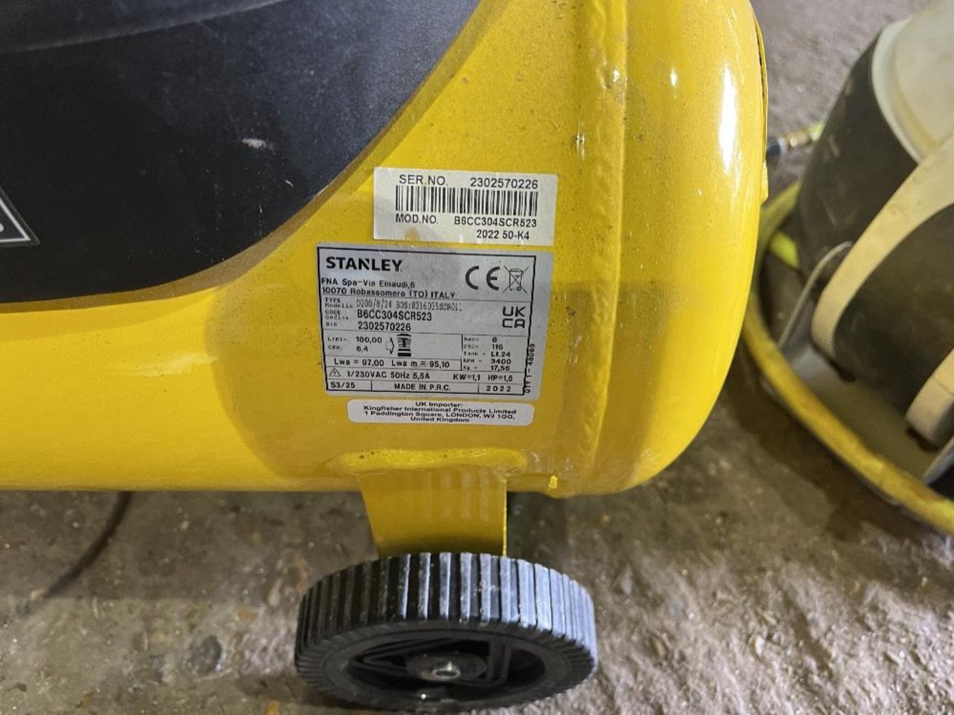 Stanley 1.5HP 24ltr micro compressor with Jefferson airline reel and tyre inflator - Image 3 of 3