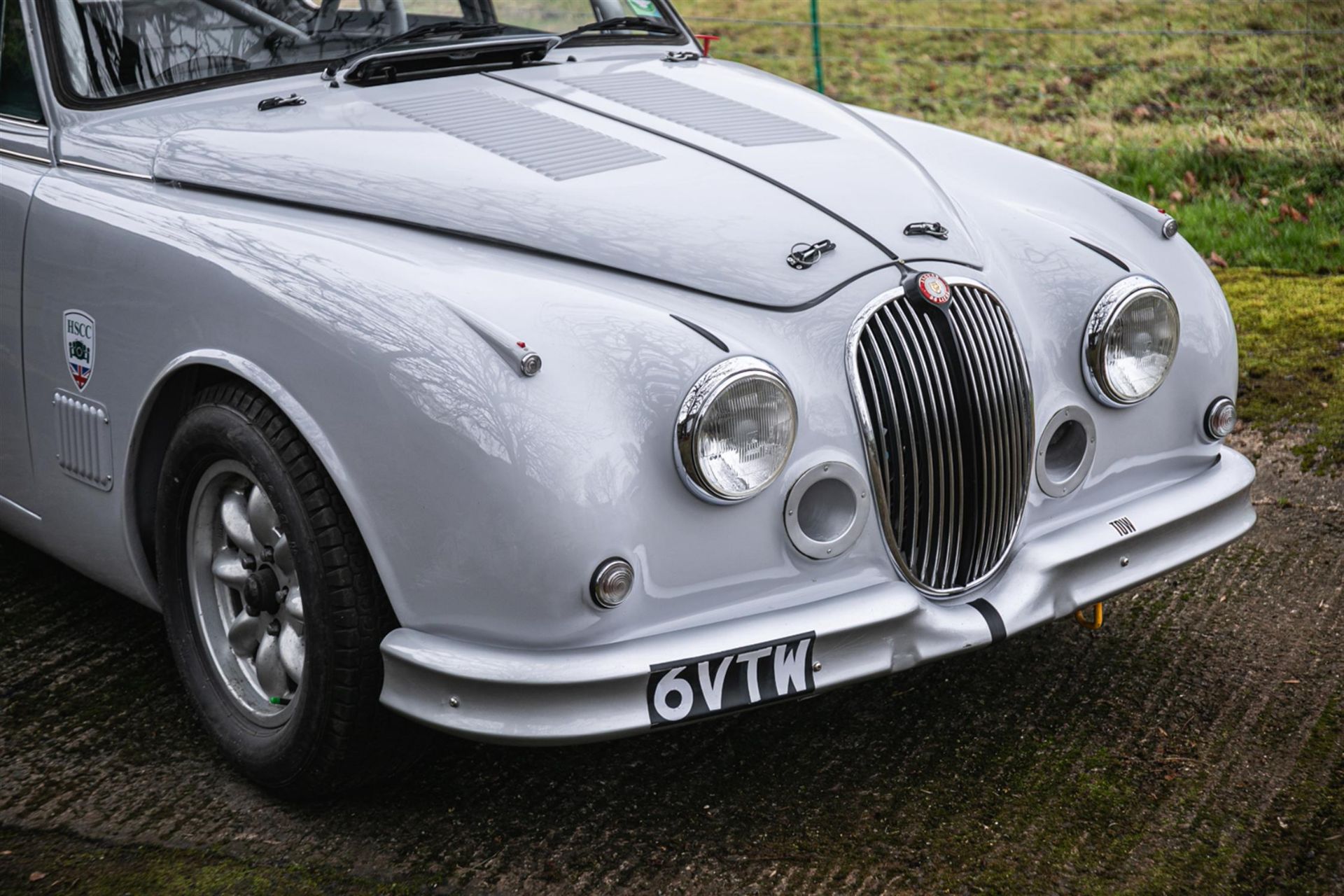 1961 Jaguar Mk2 Race Car Ex-Les Ely - Image 8 of 10