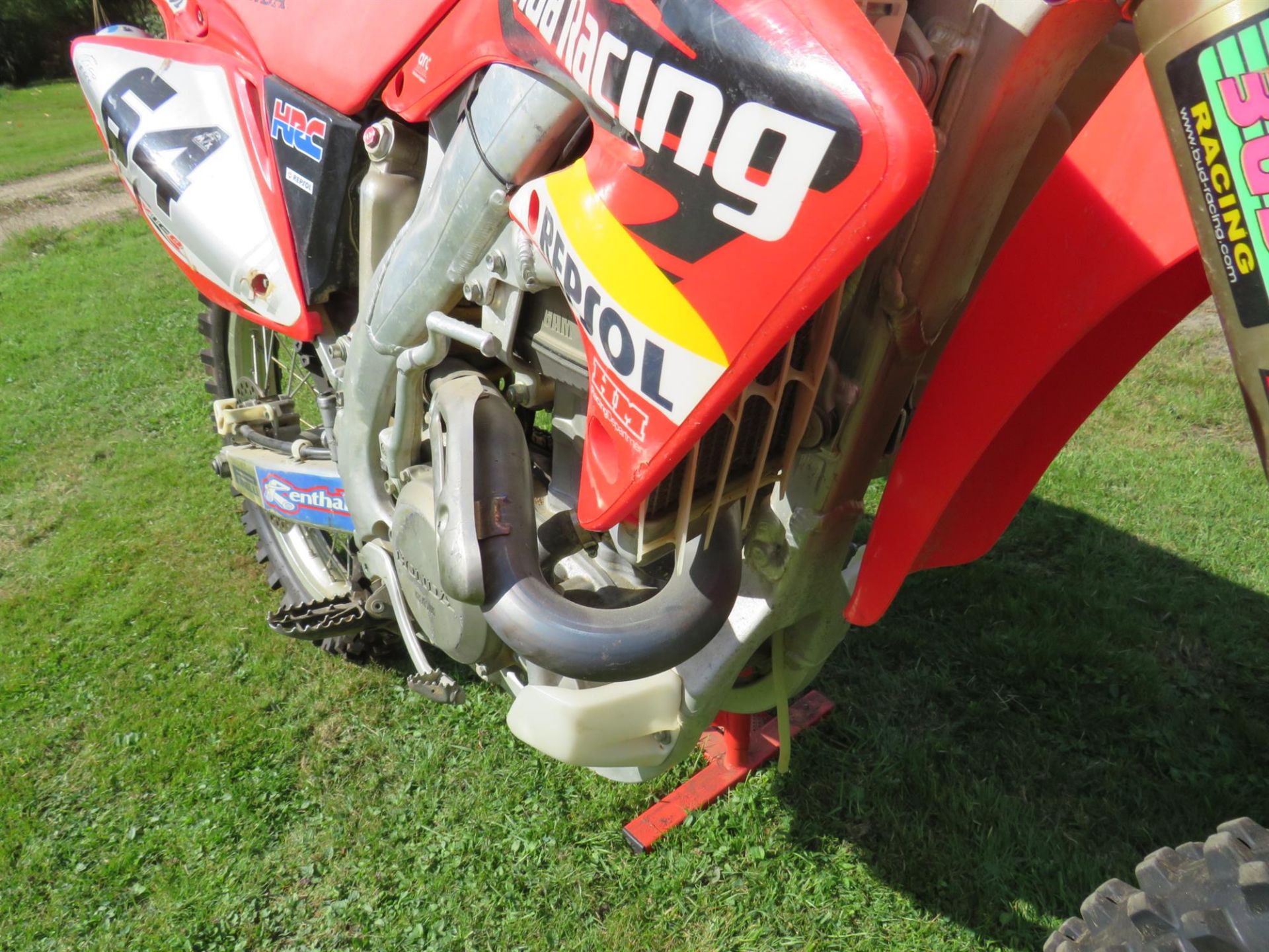 2005 Honda CR450R 450cc Ex-Javier Vico - Image 5 of 10