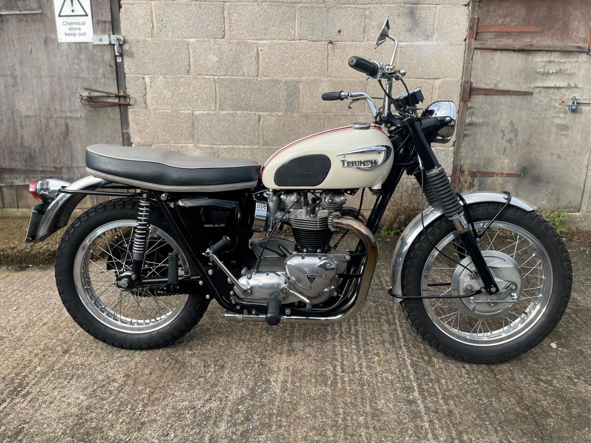 1966 Triumph T120 Bonneville TT Special 649cc