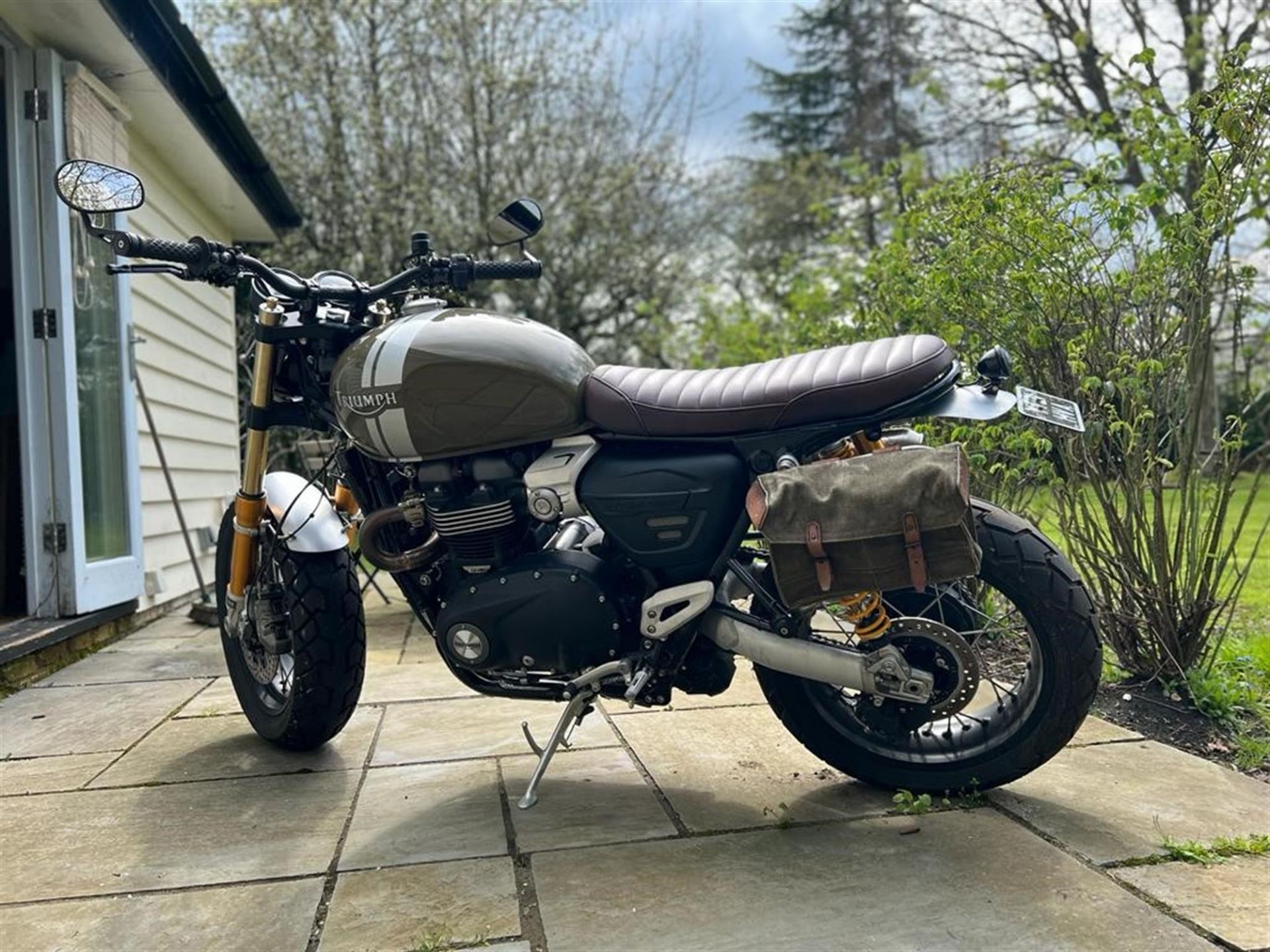 2021 Triumph Speed Twin Custom 1,198cc - Image 2 of 10