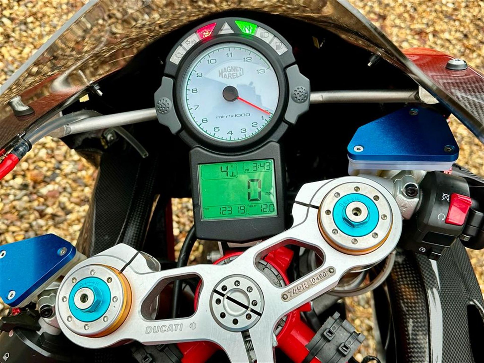 2004 Ducati 749R 749cc - Image 2 of 10
