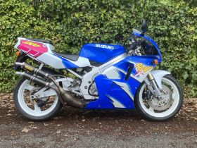 1994 Suzuki RGV250R 249cc