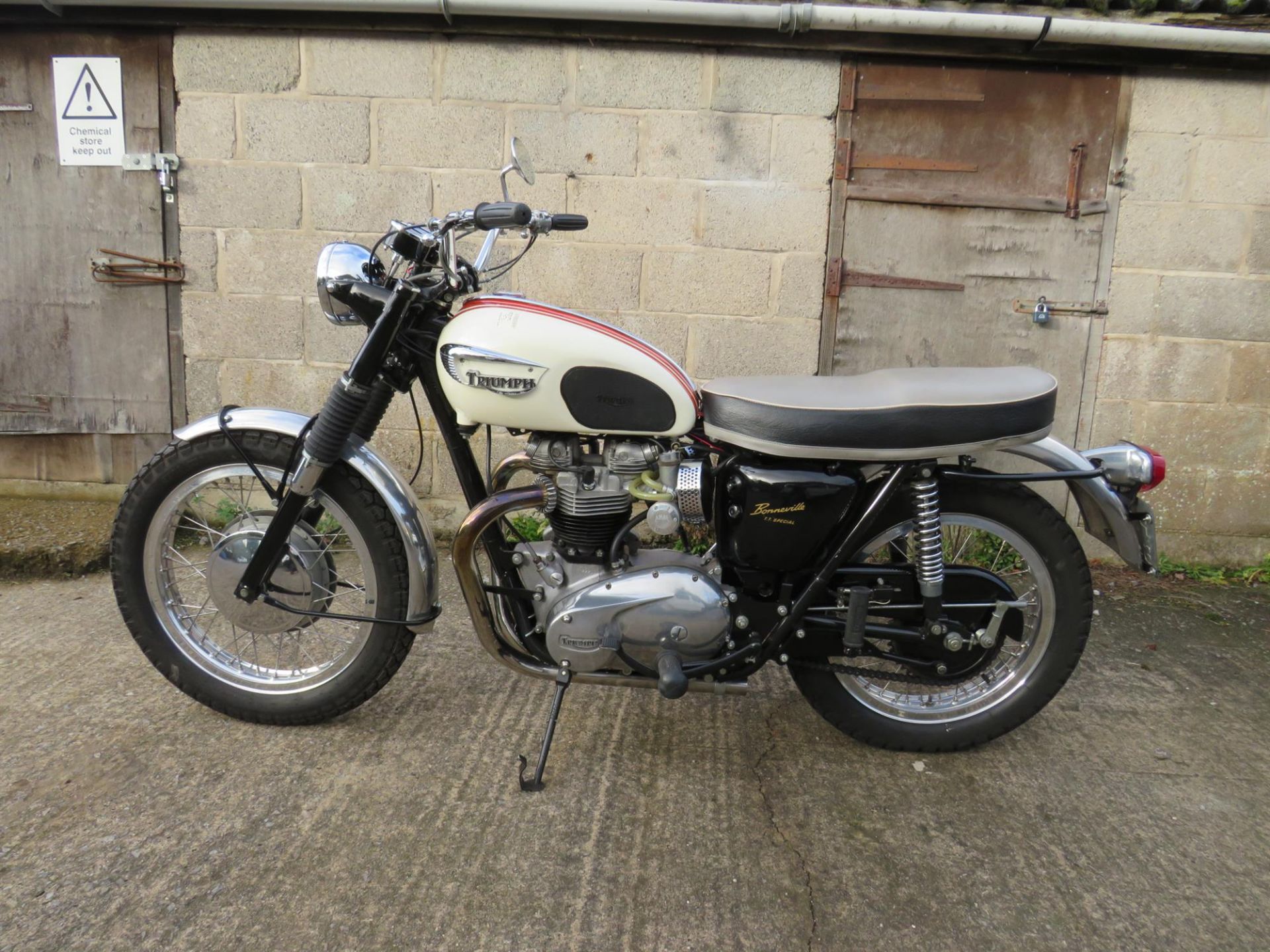 1966 Triumph T120 Bonneville TT Special 649cc - Image 2 of 10