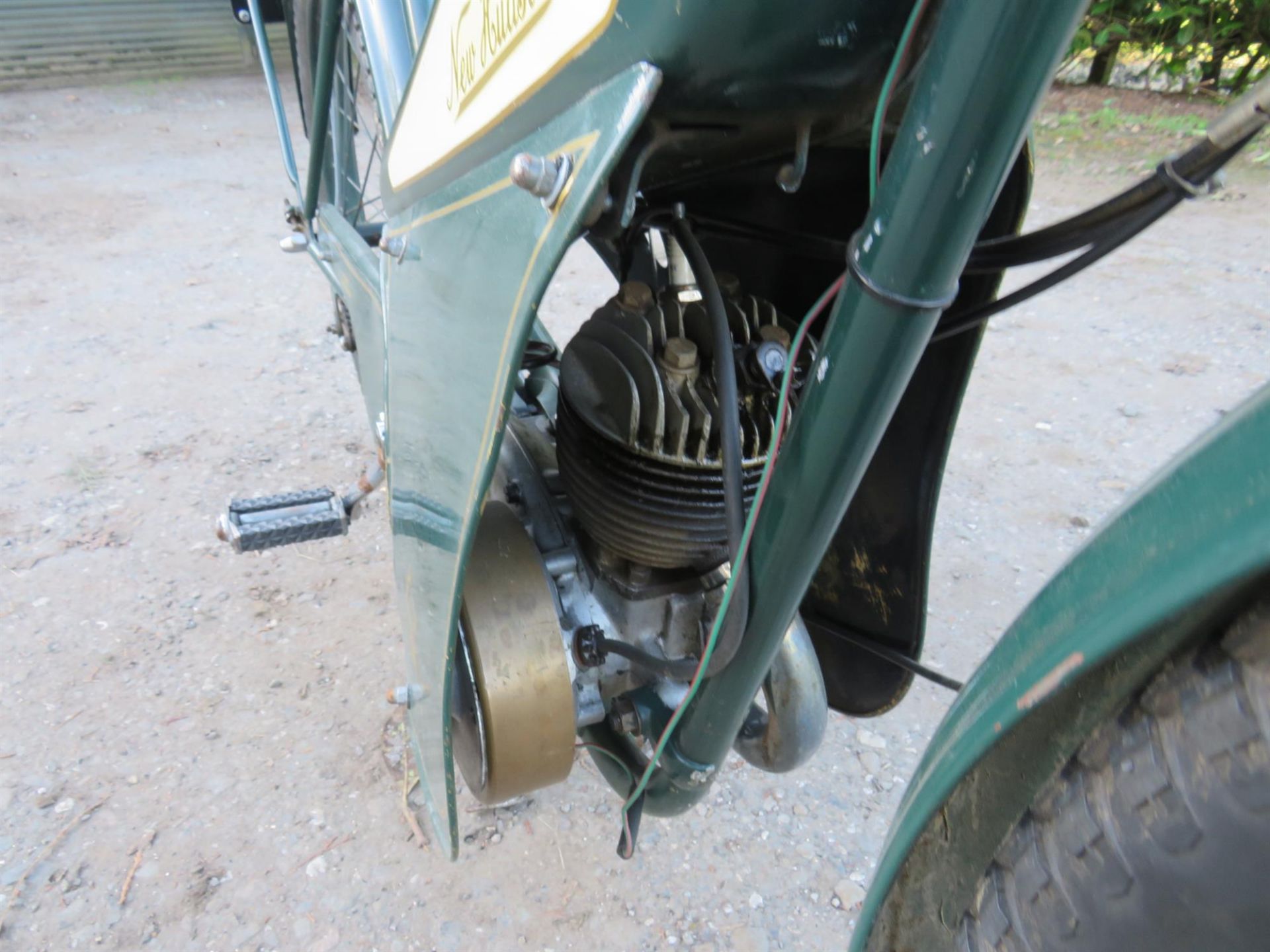 1953 New Hudson 2F Autocycle 98cc - Image 5 of 10