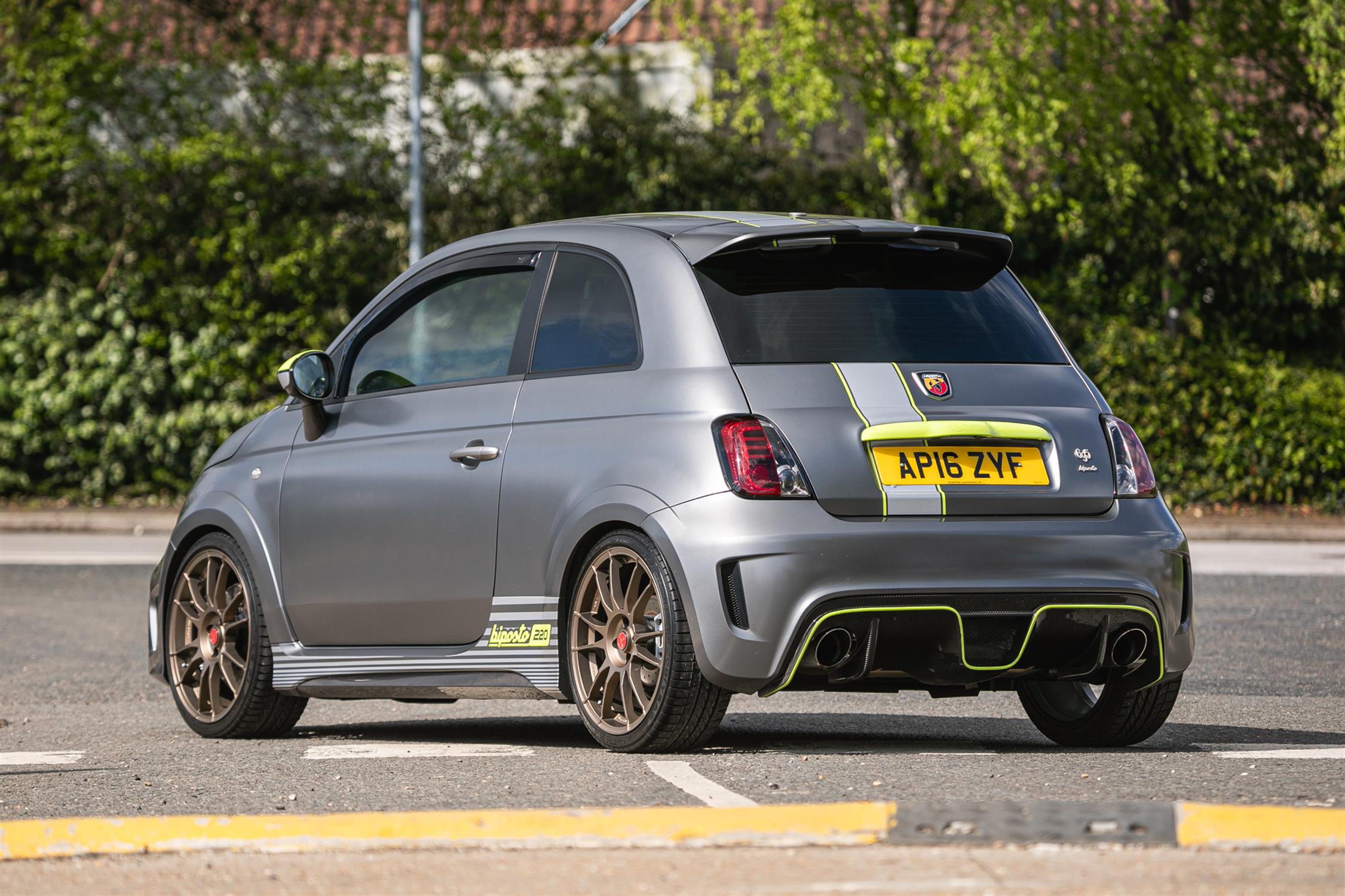 2016 Abarth 695 Biposto - Dog Ring Gearbox - Image 4 of 10