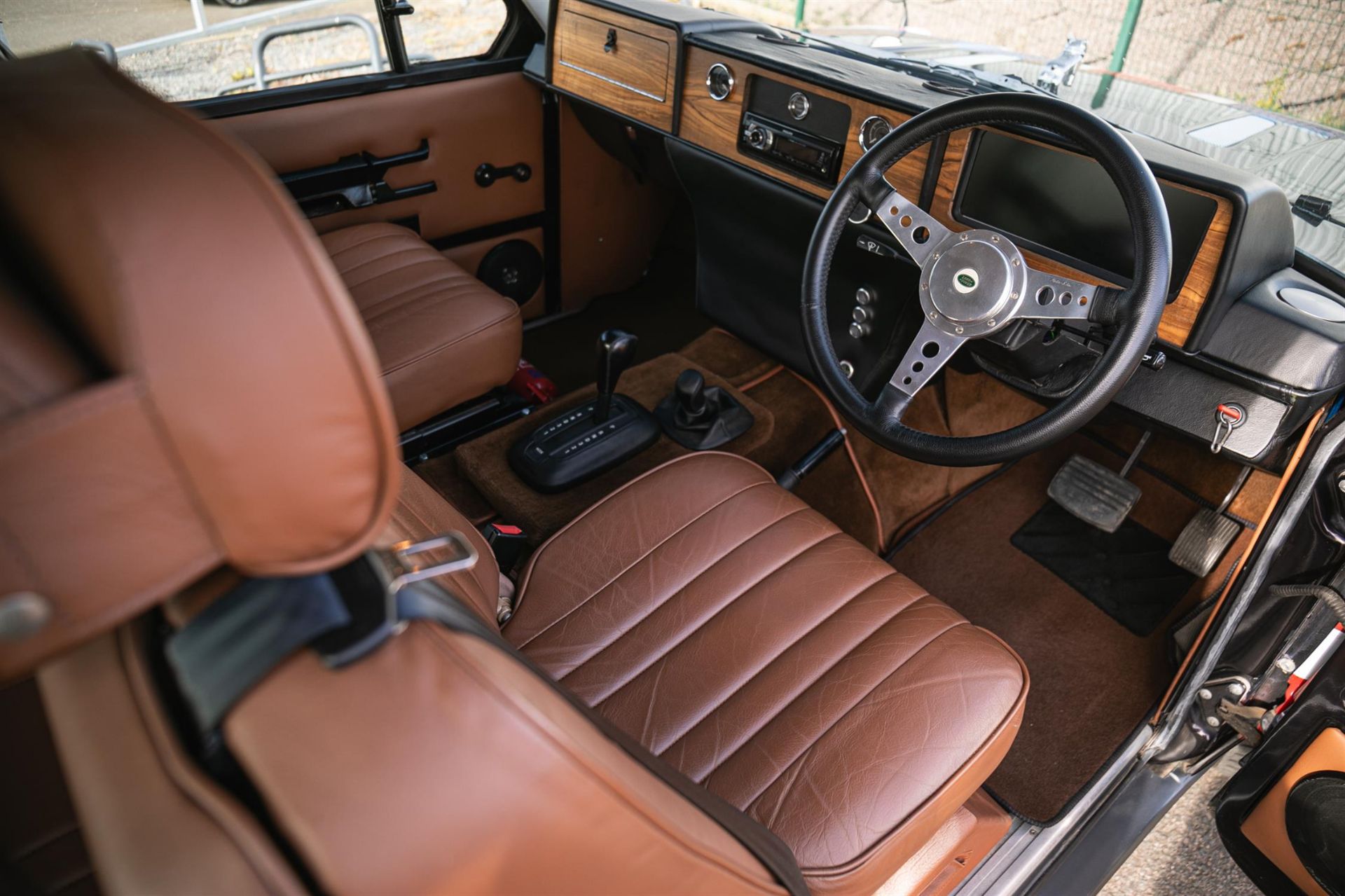 1971/2016 Range Rover 3-Door Aston Martin V12 - Image 2 of 10