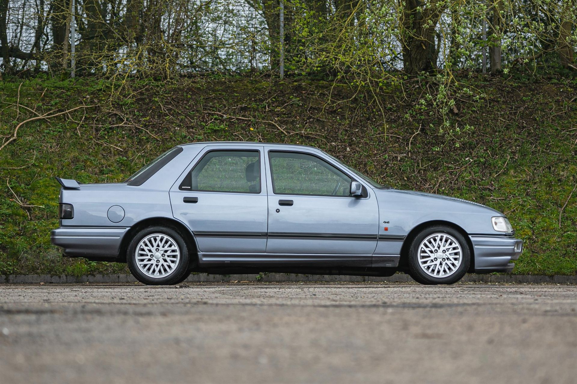 1990 Ford Sierra Sapphire RS Cosworth 4x4 - ex-Press Car - Image 5 of 10