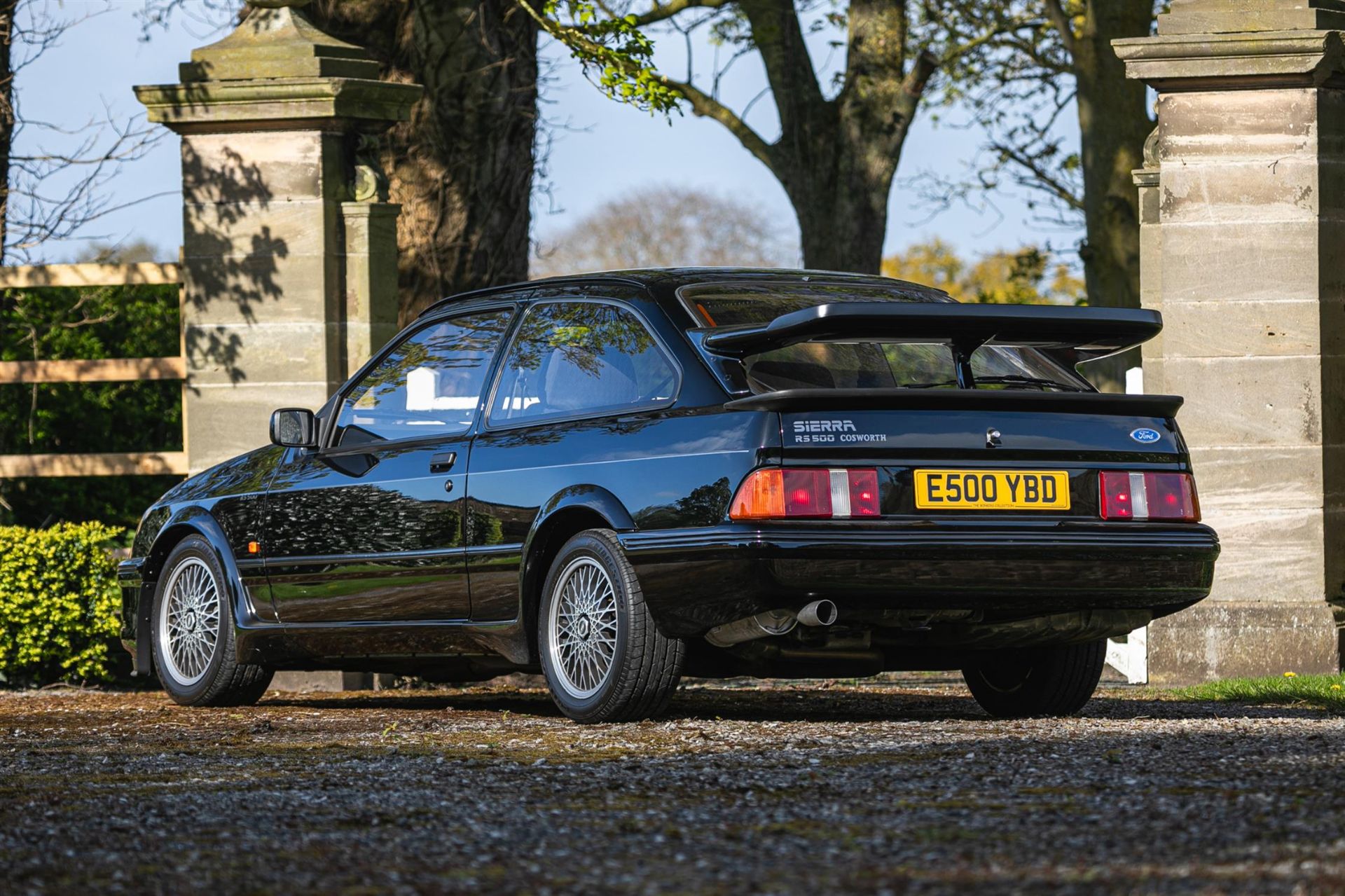 1988 Ford Sierra RS500 Cosworth - 13,985 Miles - Image 4 of 10
