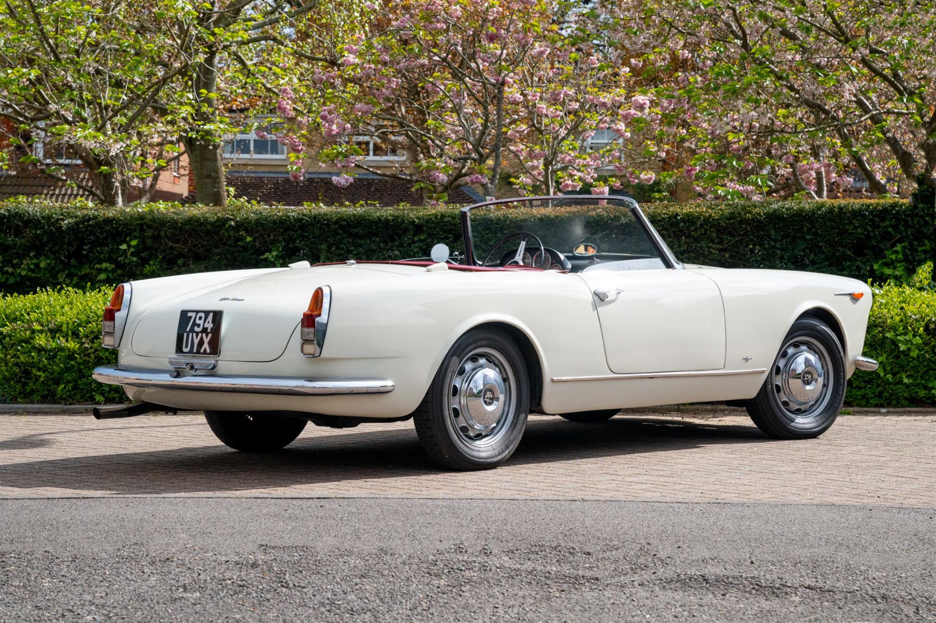 1959 Alfa Romeo 2000 Spider by Touring - Image 4 of 10