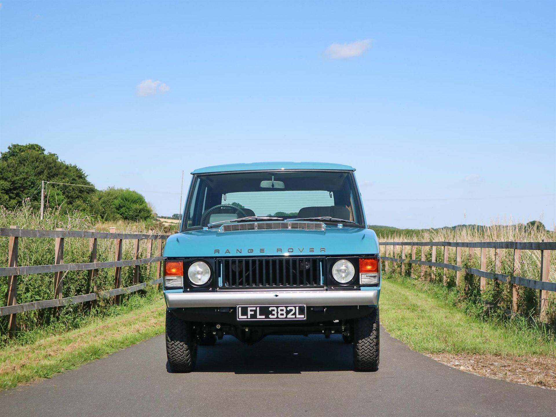 1972 Range Rover 3-Door Suffix B - Fully Restored - Image 6 of 10