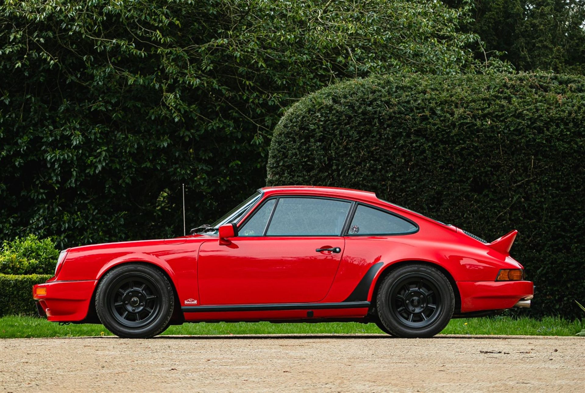 **Sold Pre-Sale**1982 Porsche 911 SC Restomod - Offered Directly From Mike Brewer - Bild 5 aus 10