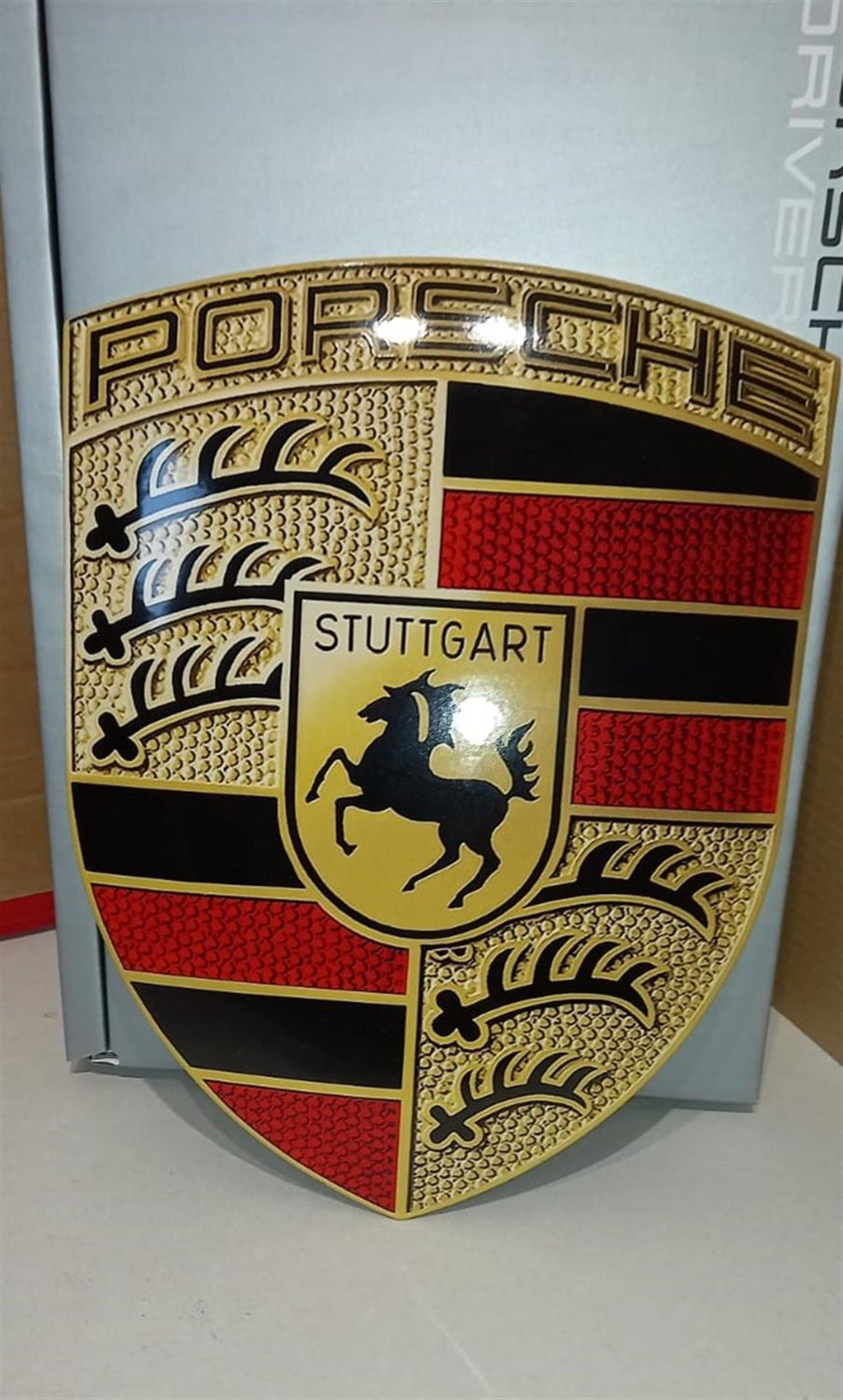 **Regretfully Withdrawn**Genuine Porsche Design Enamel Shield Wall Display - Bild 7 aus 7