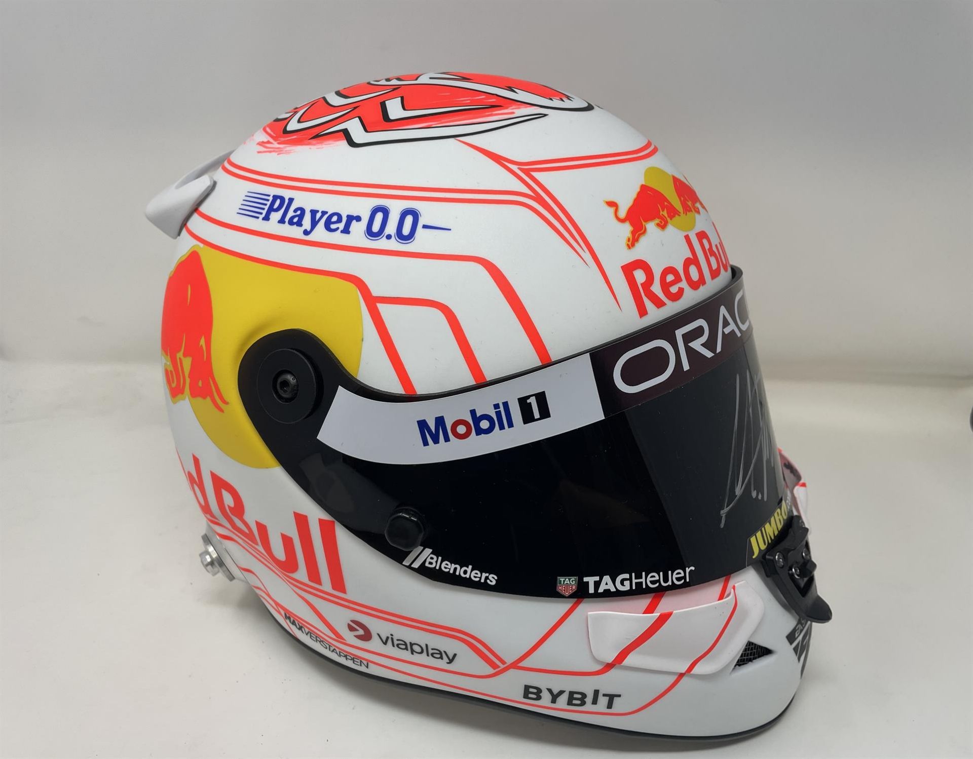 Replica Max Verstappen Japanese Grand Prix 2023 Helmet Signed to Visor - Image 9 of 10