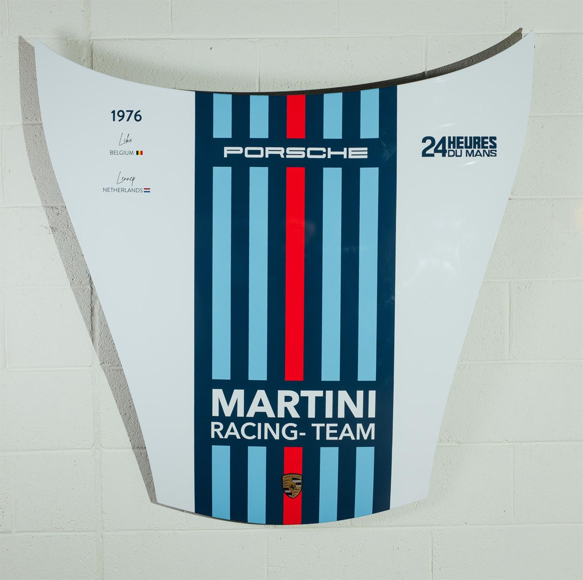 Martini Racing-Liveried Original Porsche 911 Bonnet Backlit Wall Display - Image 4 of 5