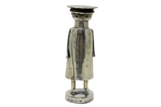 Silver Mr. Popple Chauffeur Pepper Condiment Shaker by Saunders & Shepherd, Chester 1908